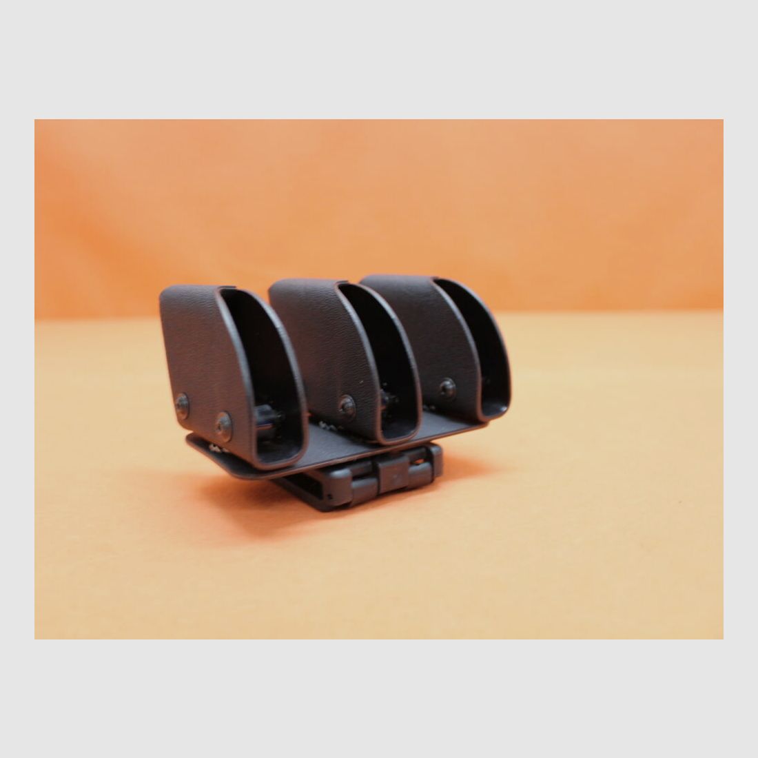Höppner & Schumann Höppner&Schumann 3-fold magazine holder Speedmag 5 AP ML Multilock (J-4004) Kydex black Single Stack
