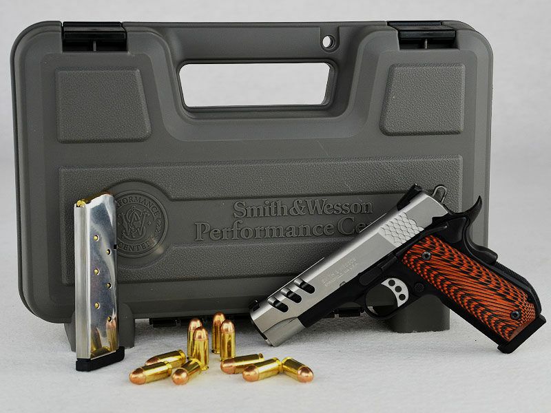 Smith & Wesson PC Custom SW 1911