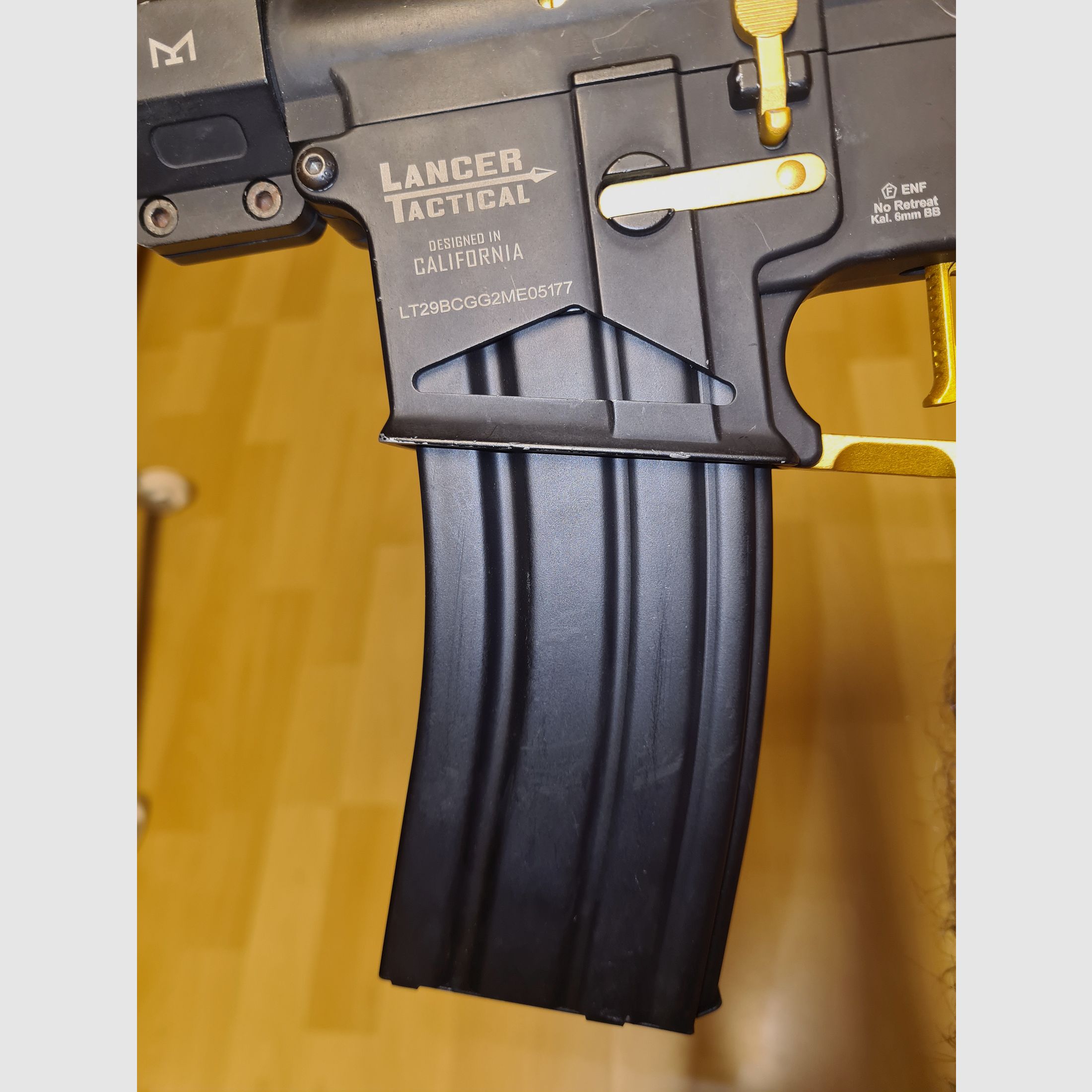 Enforcer Needletail Limited Edition (S)AEG, Goud