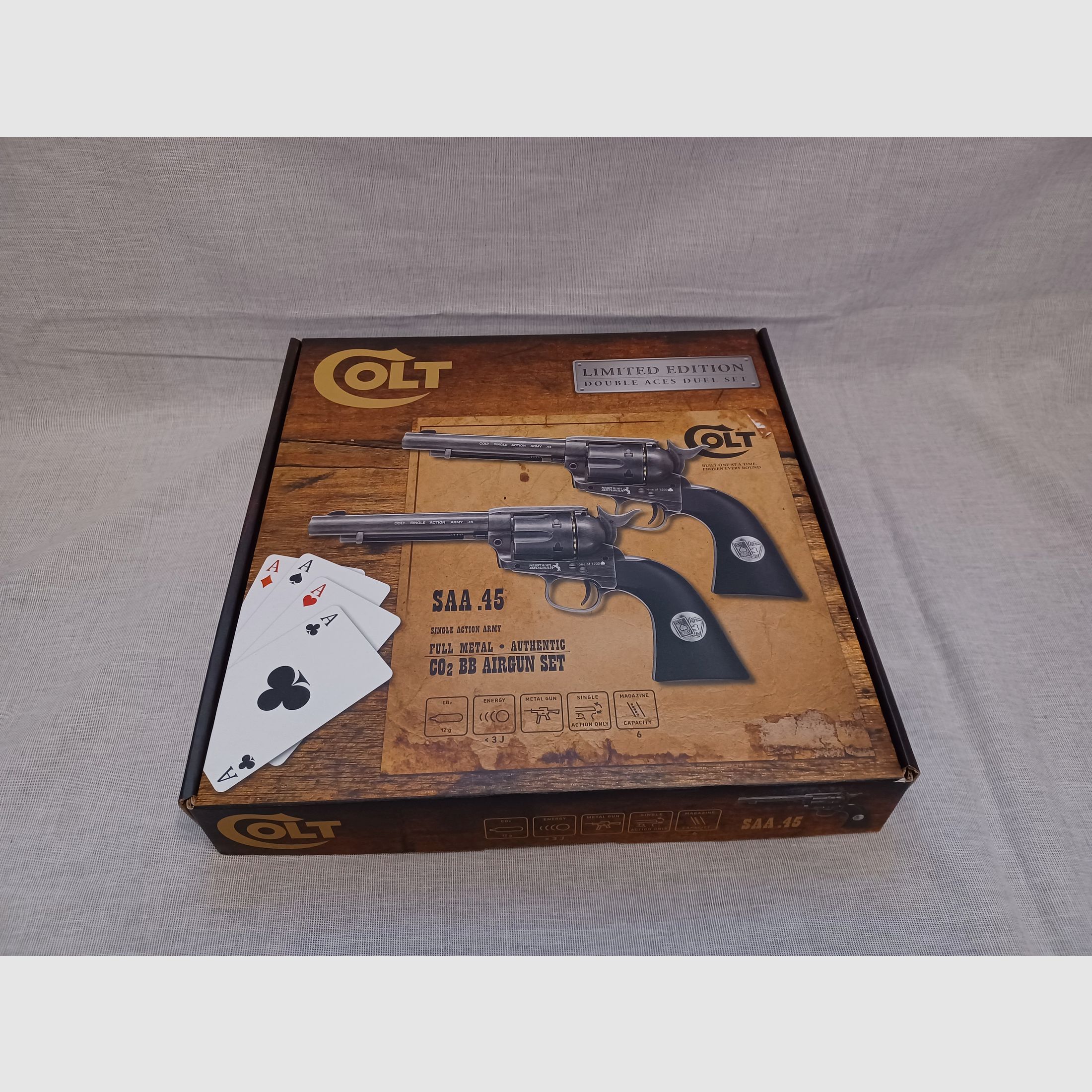 Colt SAA - Double Aces Duel Set / 4,5 mm BB / CO2 / Revolver / OVP (134)