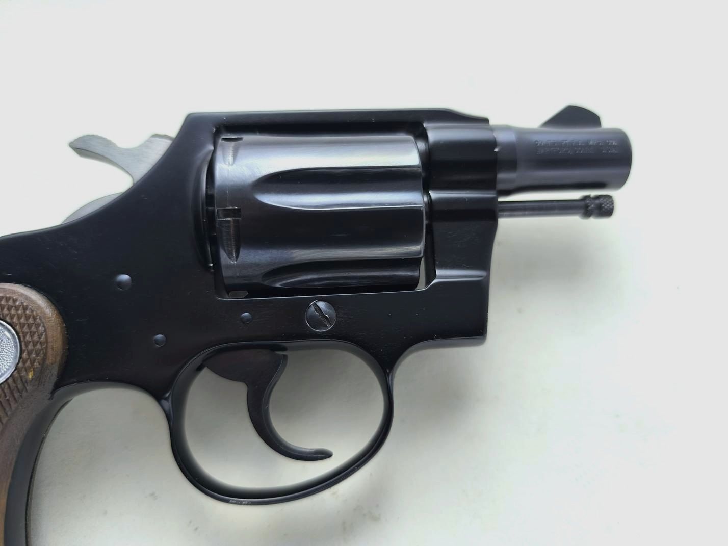 Rewolwer Colt Agent kal. 38Spec, zdjęcie 5 z 8