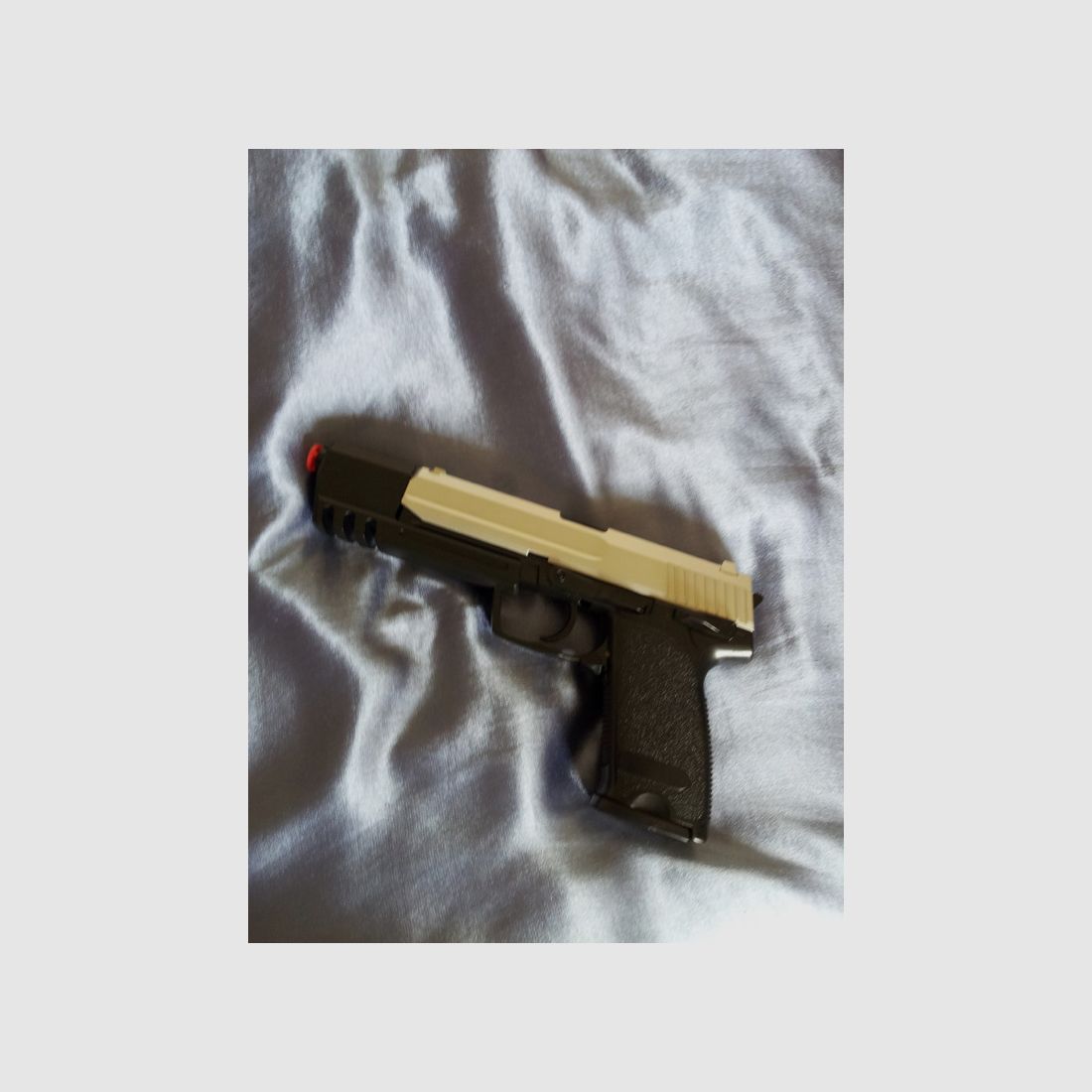 Softairsammlung - HK MP5K, Glock 17, HK P8, MK23, Desert Eagle mit Zubehör