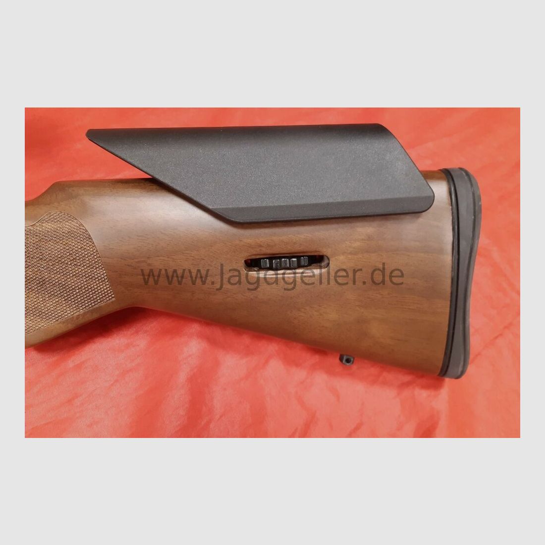 Fucile ripetitore Silah MONZA calcio in legno cal. .308 Win. con 3-15x50 Meopta Meoh