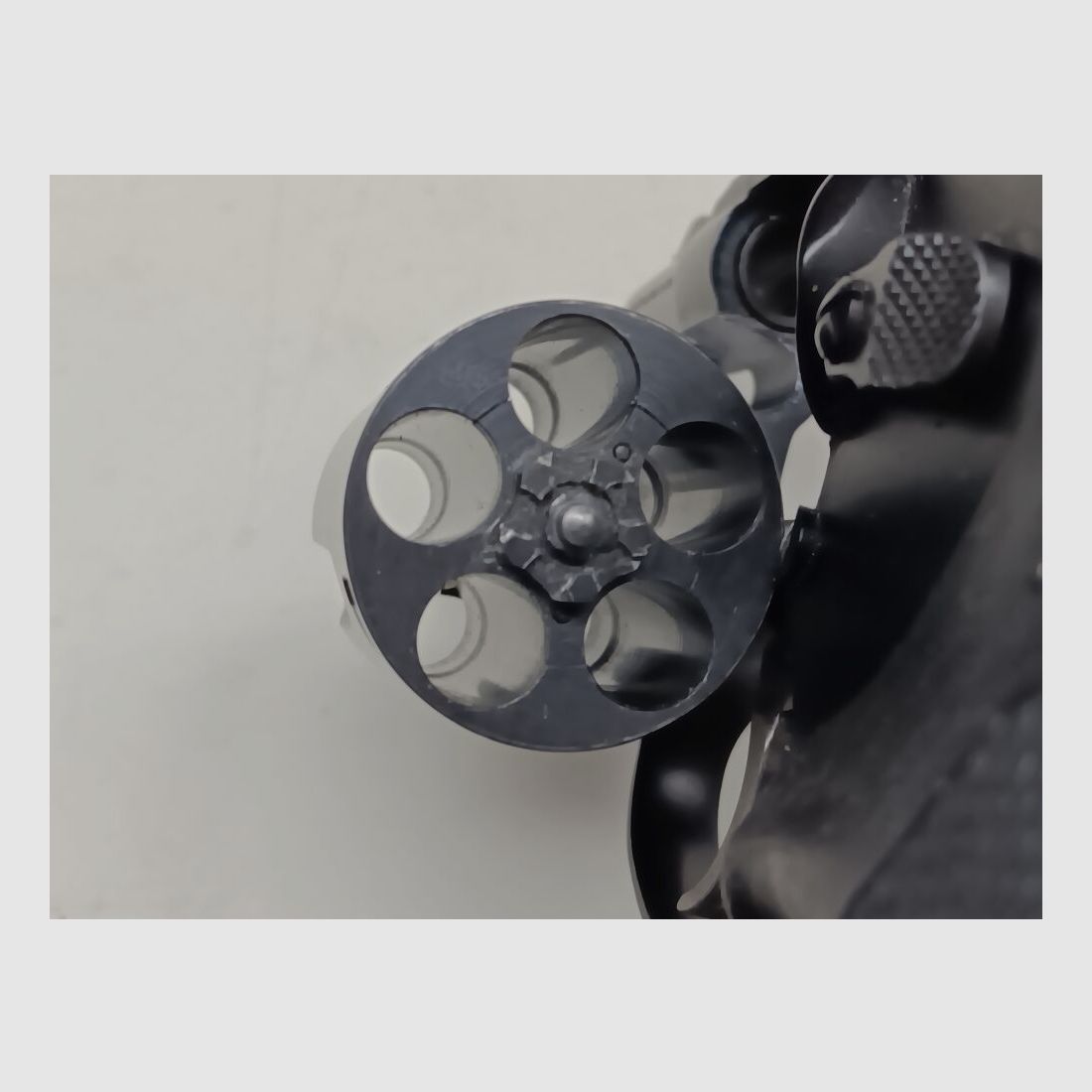 Smith & Wesson - Springfield Mod. 442 - Airweight