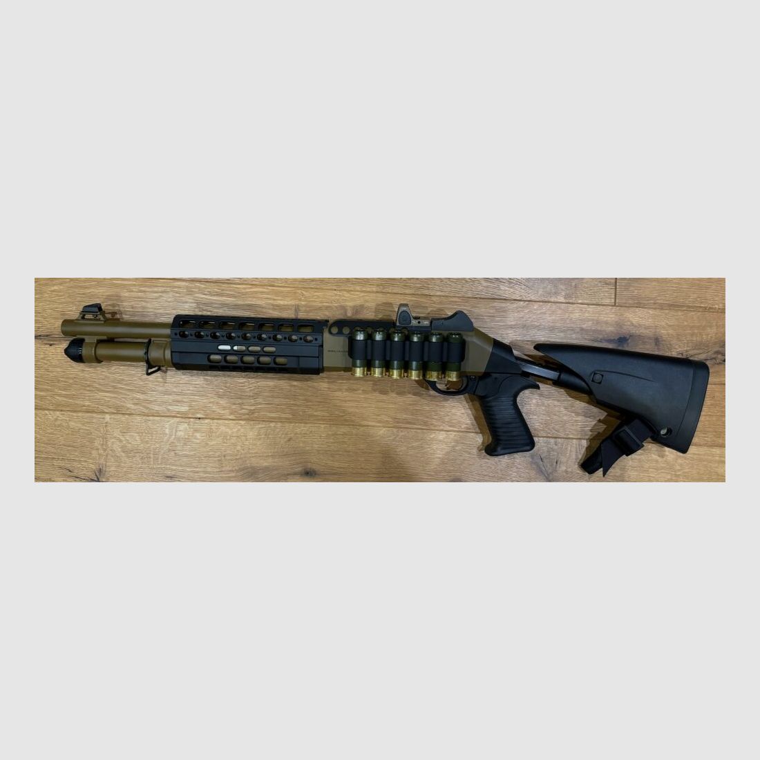 Benelli Benelli M4 Super 90 TS A1 36cm FDE mit Trijicon RMR