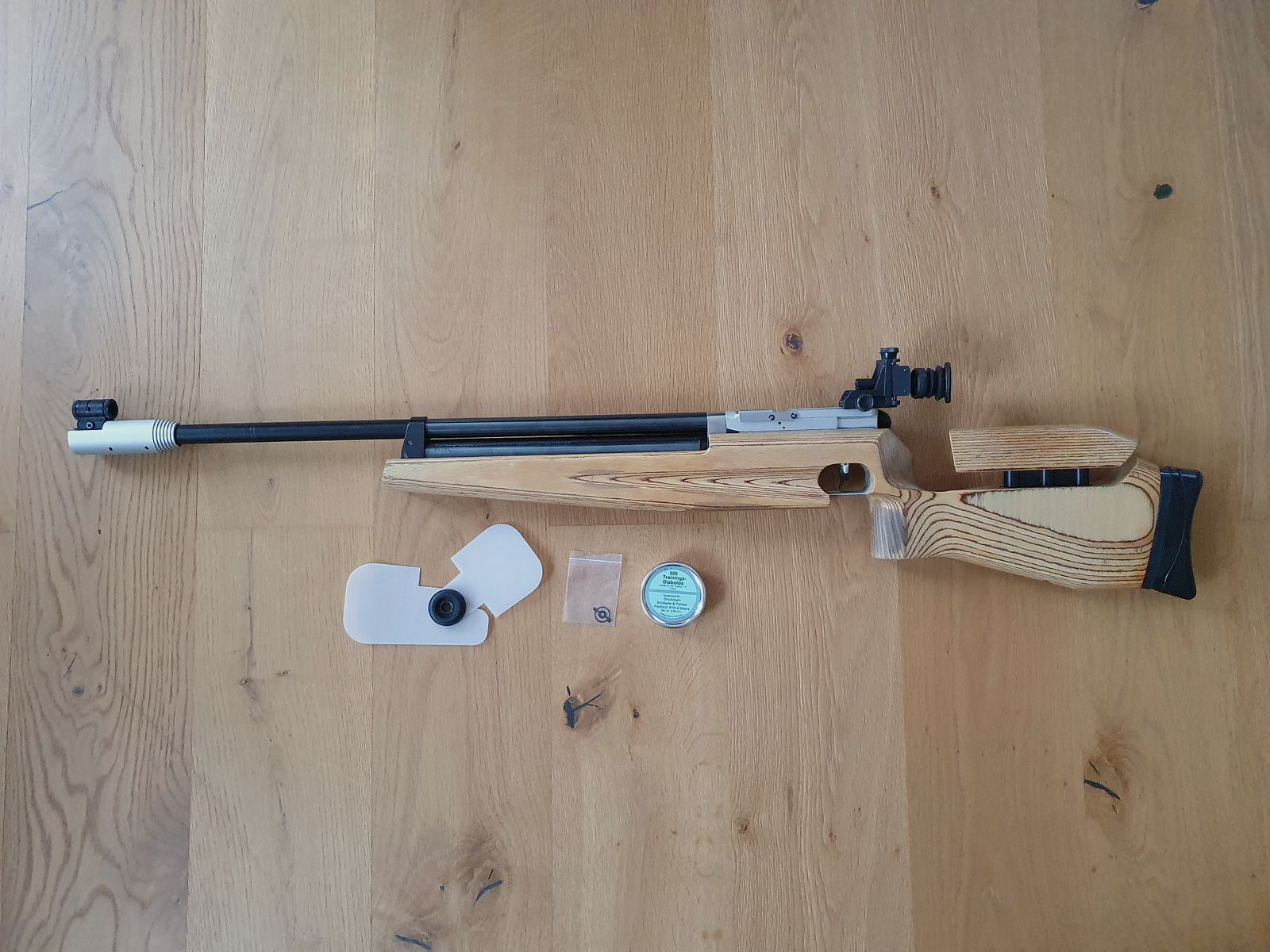 Air rifle model 601 Feinwerkbau including carrying case