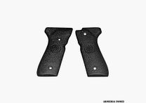 BERETTA – PAR DE EMPUÑADURAS DE GOMA NEGRA 92/96/98