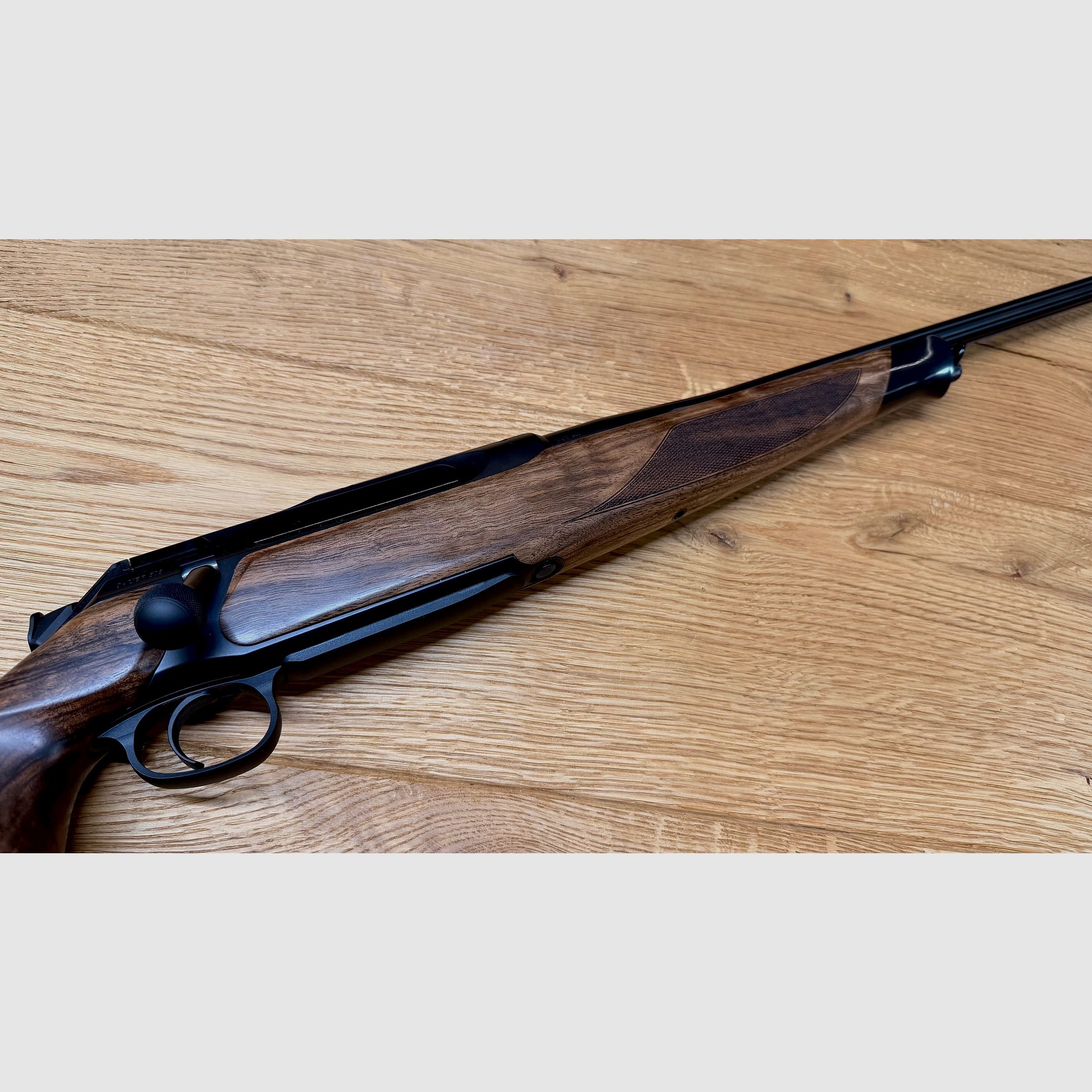 Sauer 505 Iconic Lochschaft / HK5 / Highland Paket / .308 / LL 51cm / M15x1 / TRAUMWAFFE