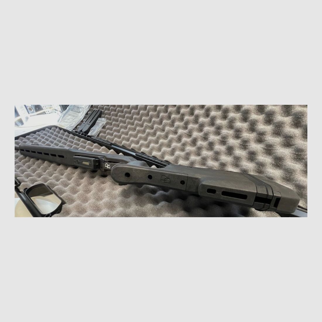 Daniel Defense Delta 5, image 9 of 10