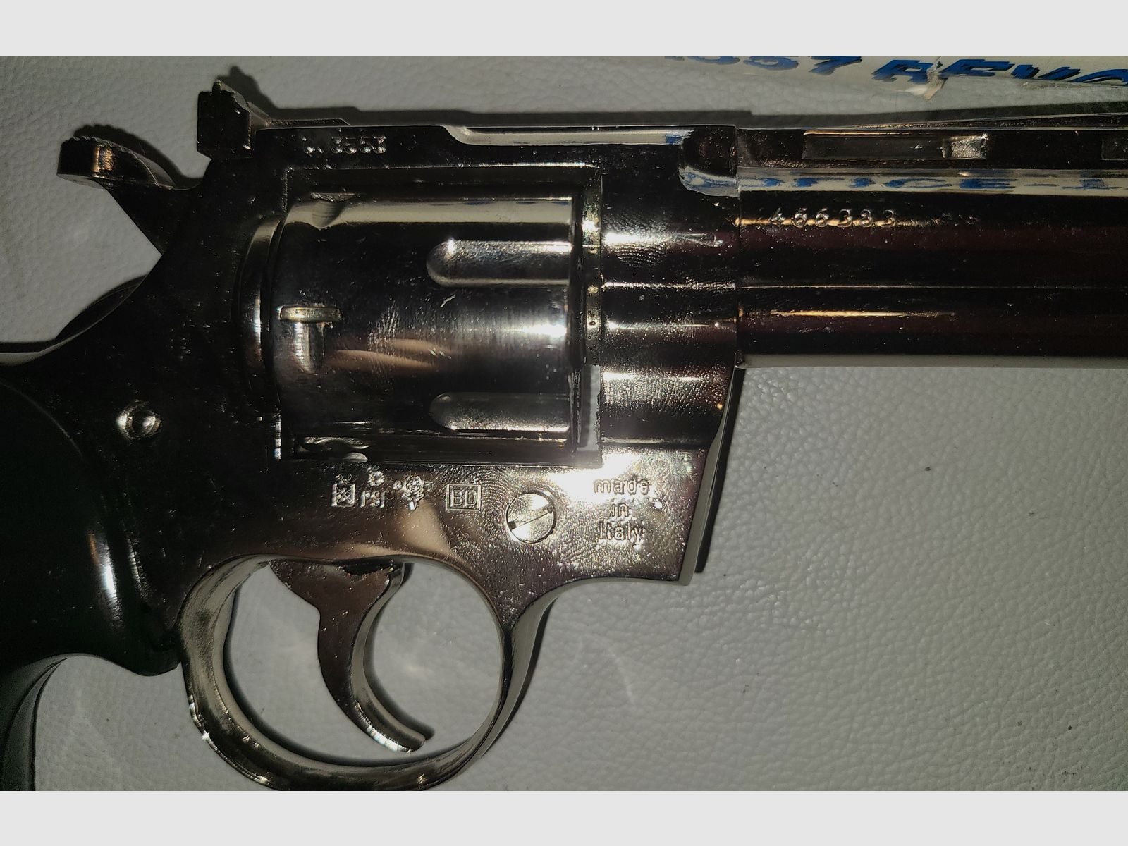 UMAREX PYTHON VERCHROMT/ ohne Zubehör/ mit OVP / cal. 9mm 380K / PTB  282-3 SCHRECKSCHUSS GAS REVOLVER SILVESTER SELBSTVERTEIDIGUNG / GEBRAUCHT 