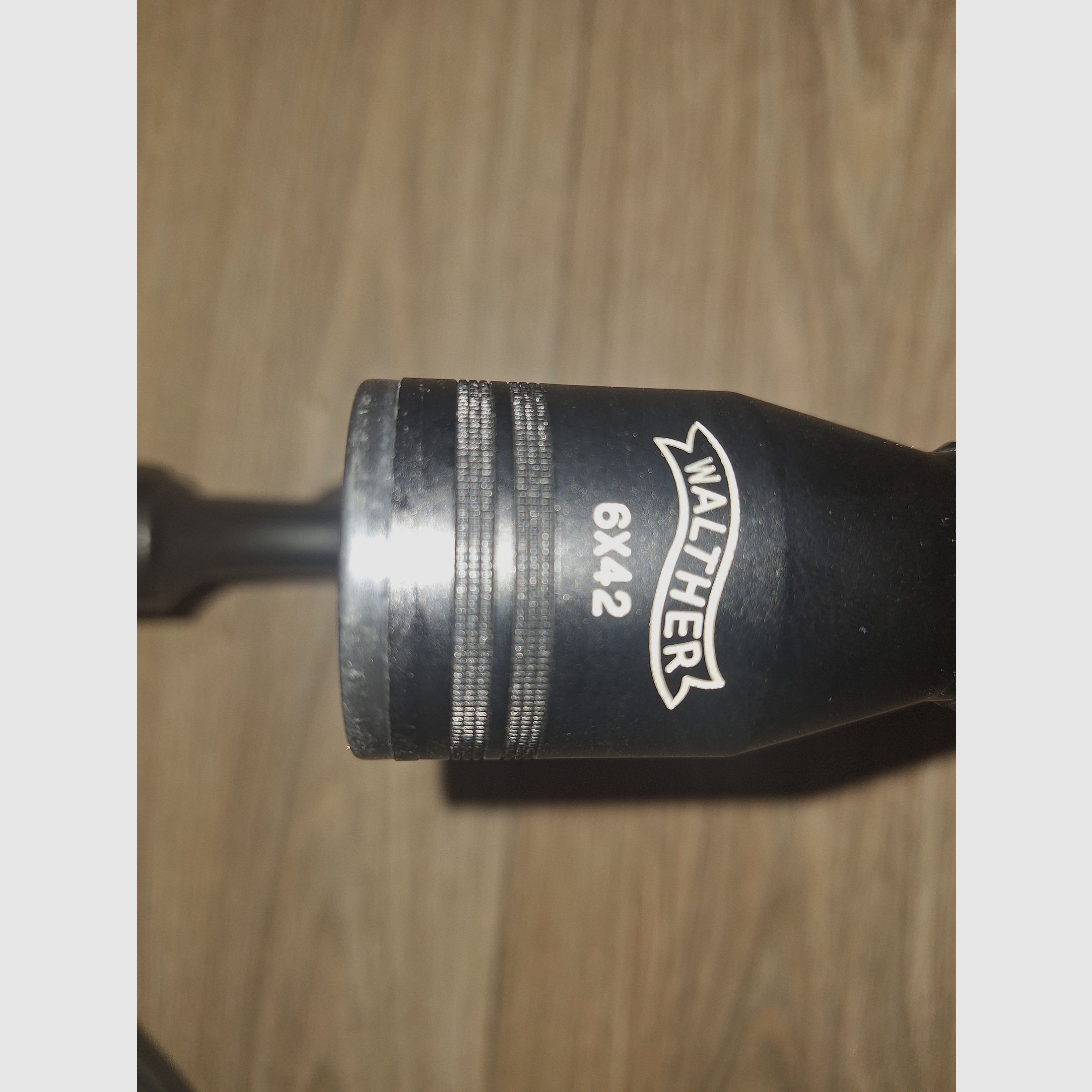 Fusil Umarex 850 Airmagnum CO2 Cal. 4,5 mm avec lunette de tir Walther 6x42