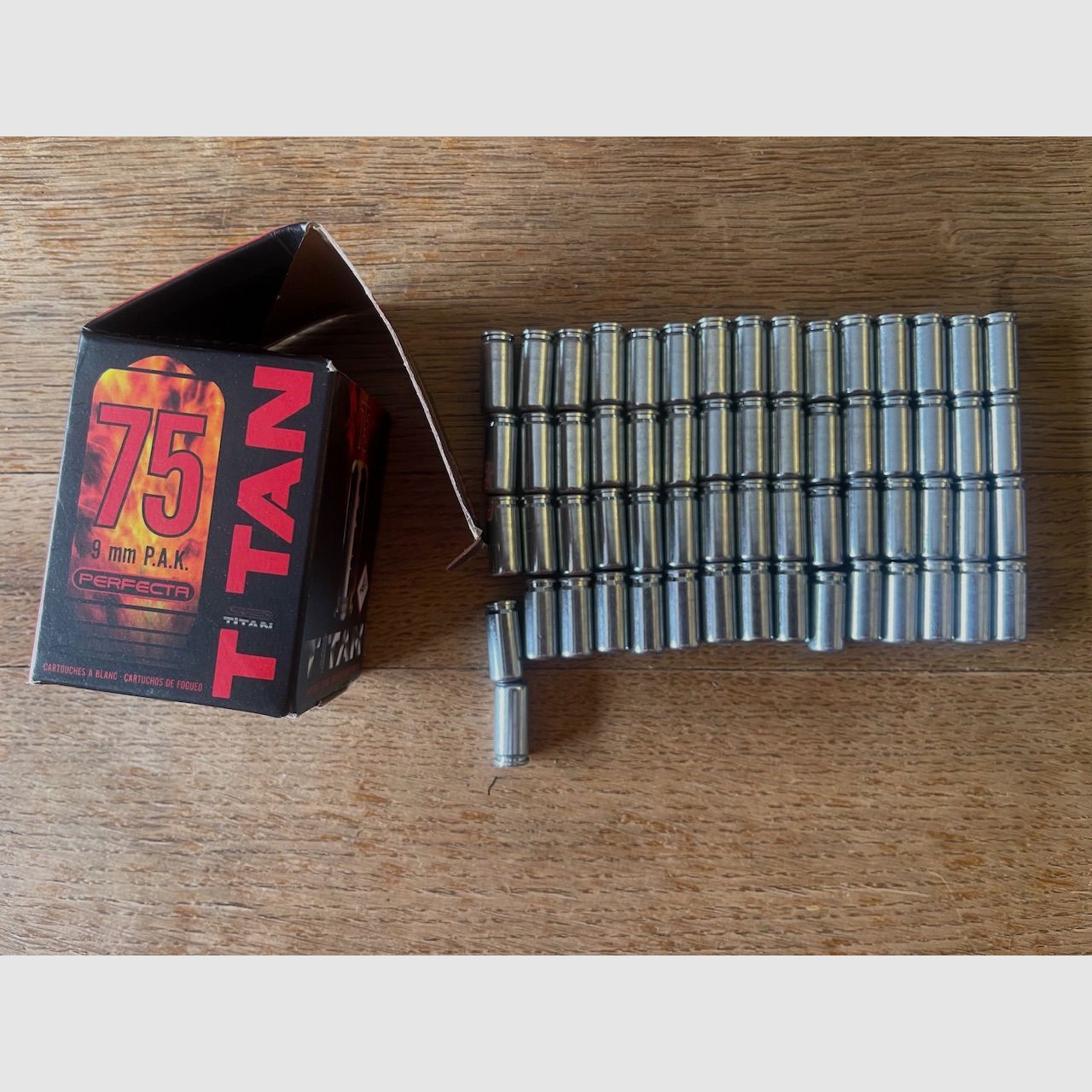 Umarex ammunition 9 mm P.A.K. Perfecta 61 pieces and Umarex ammunition 9 mm P.A.K. 50 pieces