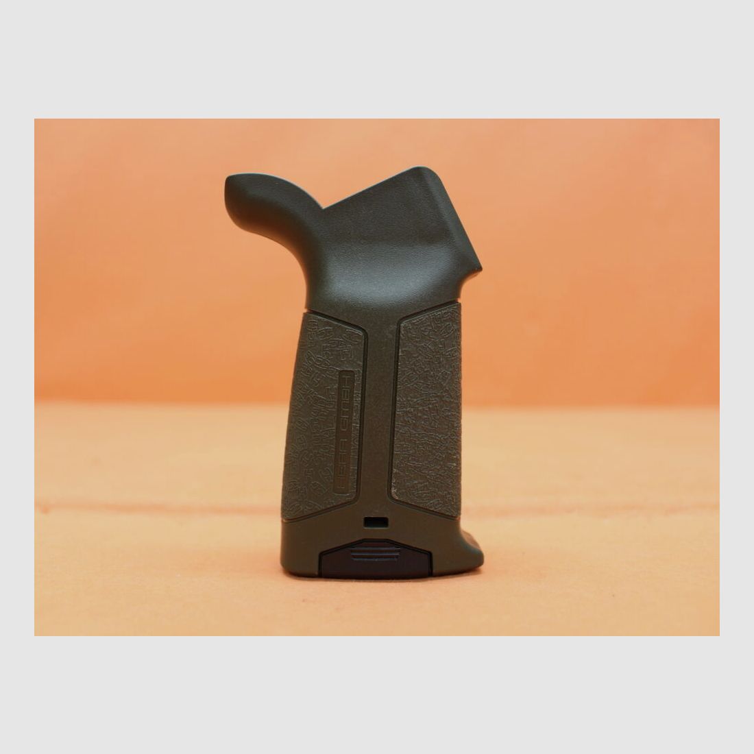 HERA AR-15: Empuñadura de pistola HERA H15G Polímero O.D.Verde, imagen 1 de 3
