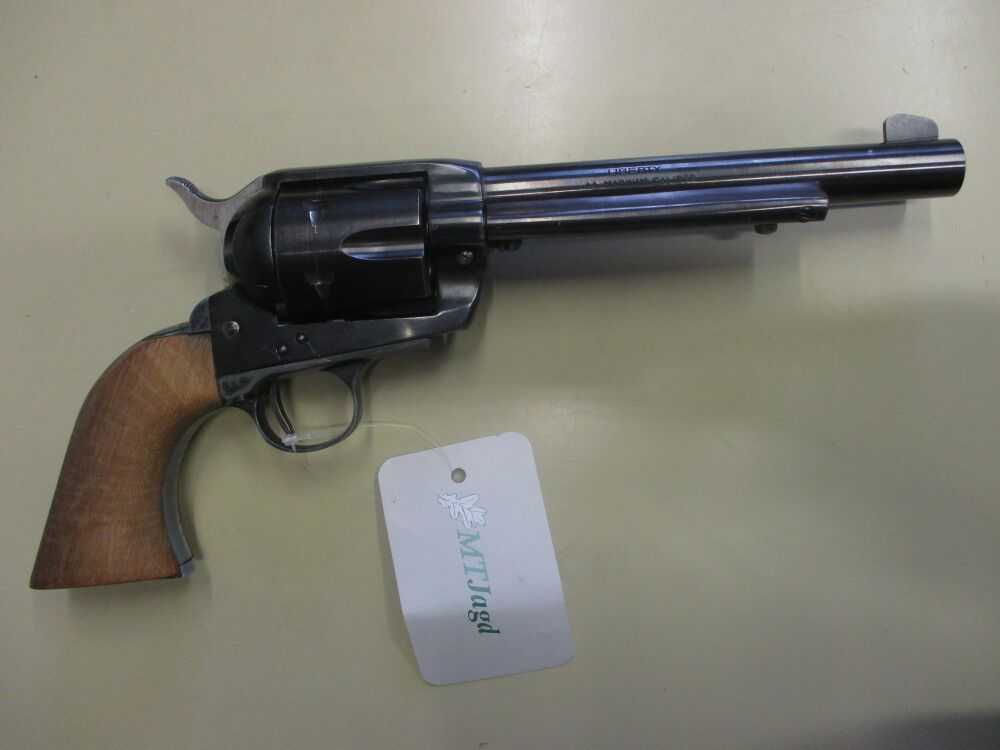 Liberty Arms, Bild 2 von 2
