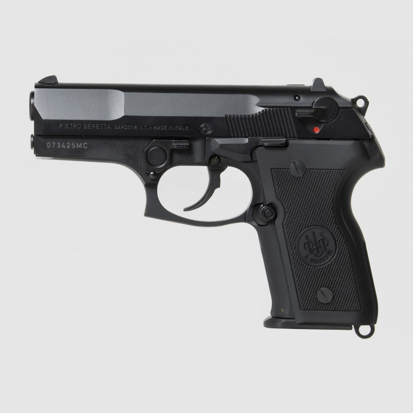 Beretta 8000-F – 9 mm Para, imagen 2 de 4