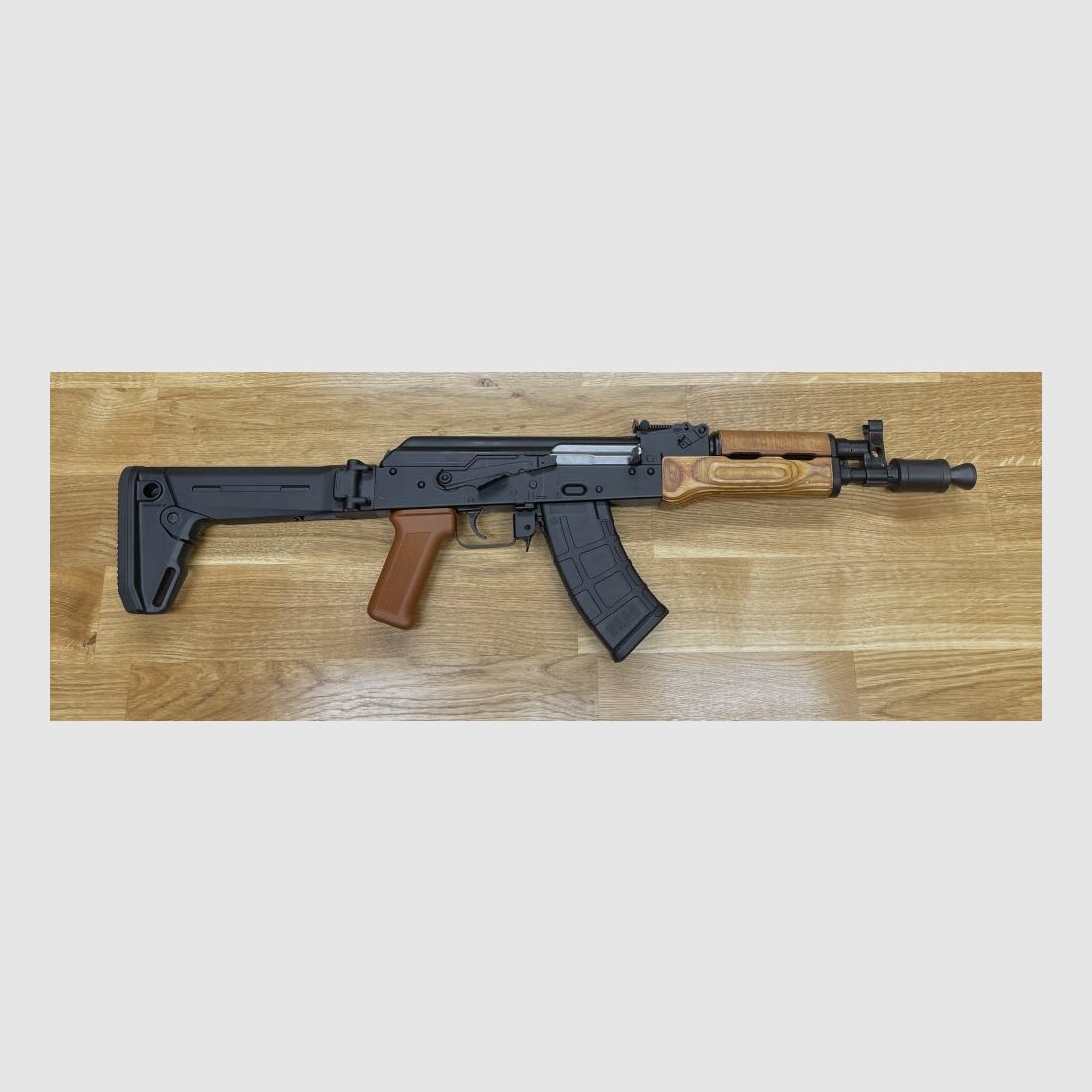 mit Magpul Klappschaft WBP Mini Jack - halbautom. Pistole 7,62x39 mit Magpul Zhukov-S Klappschaft - Made in Poland - System AKM AK47 AK74 Mini Jack