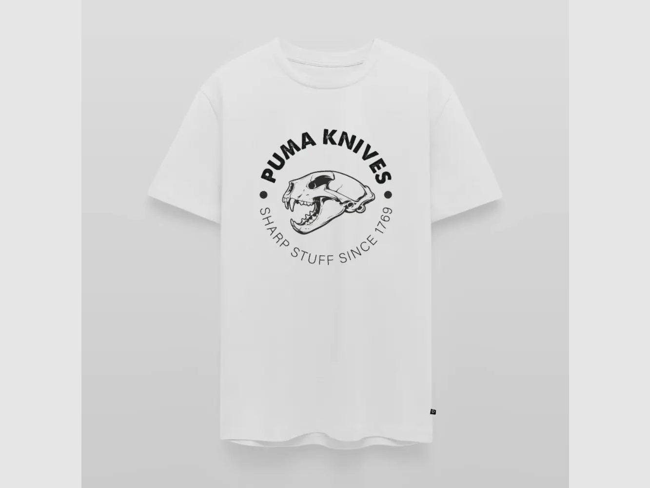 PUMA Men´s Premium T-Shirt "PUMA KNIVES Skull BW"