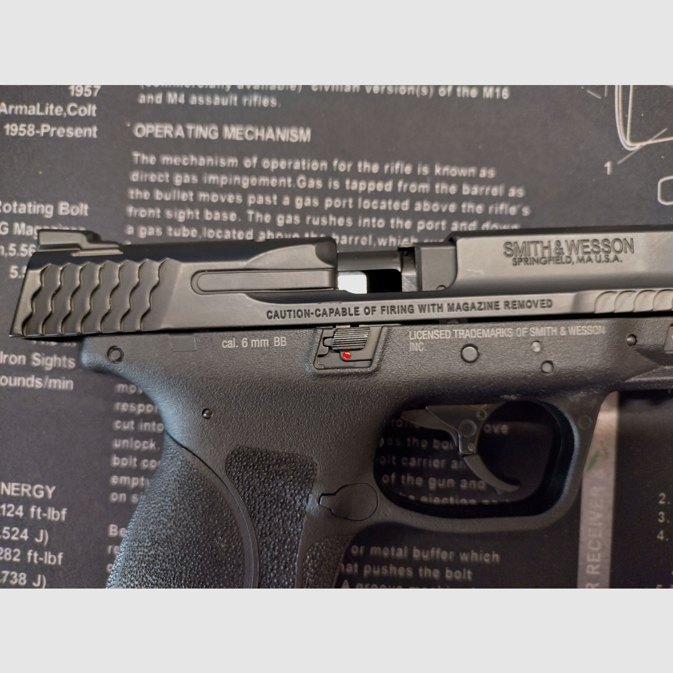Smith & Wesson M&P9 M2.0 6 mm, CO₂, < 1,0 J, immagine 4 di 6