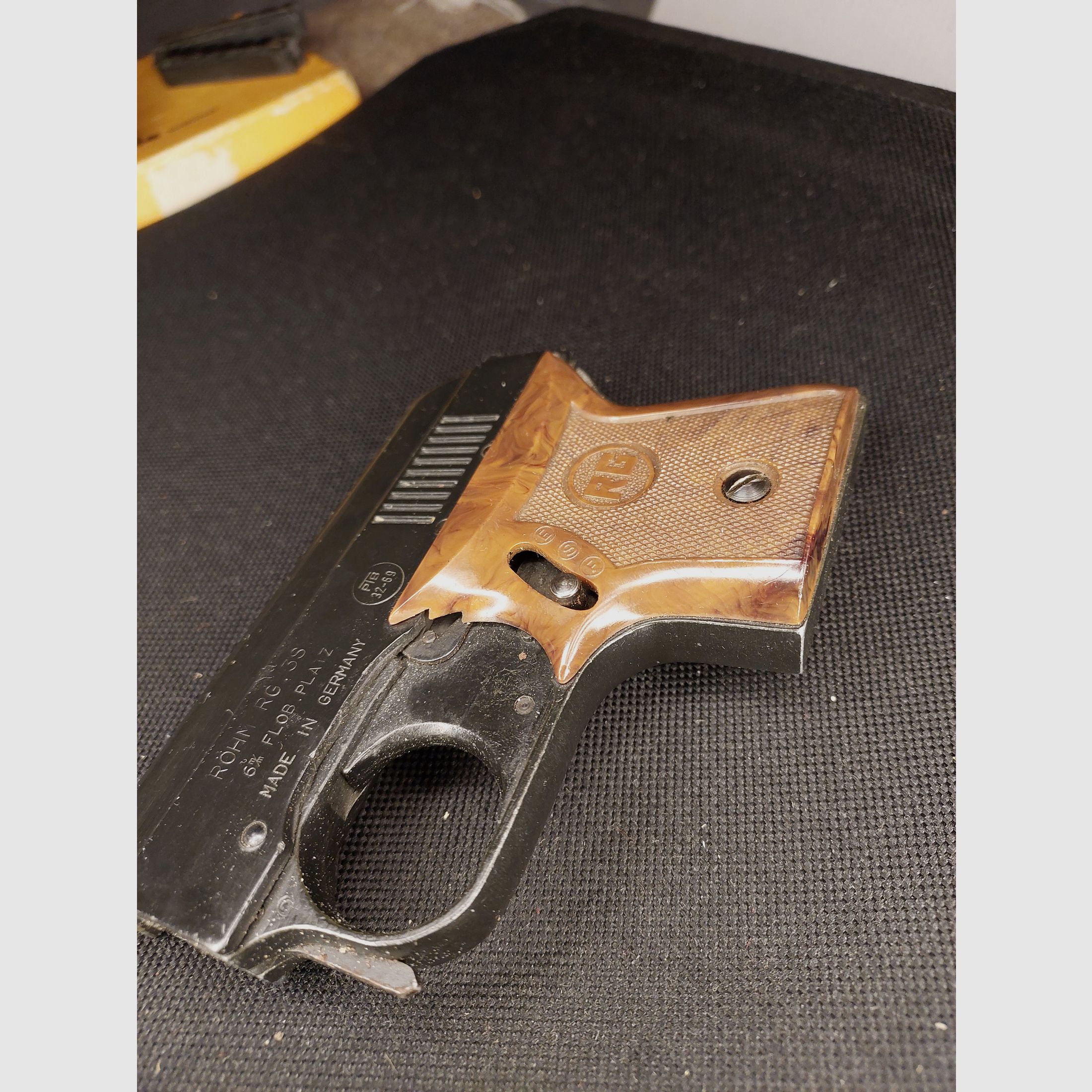 Taschenpistole RG3s - Röhm RG 3 s Schreckschuss Pistole Kal. 6mm Flobert (PTB 33-69)