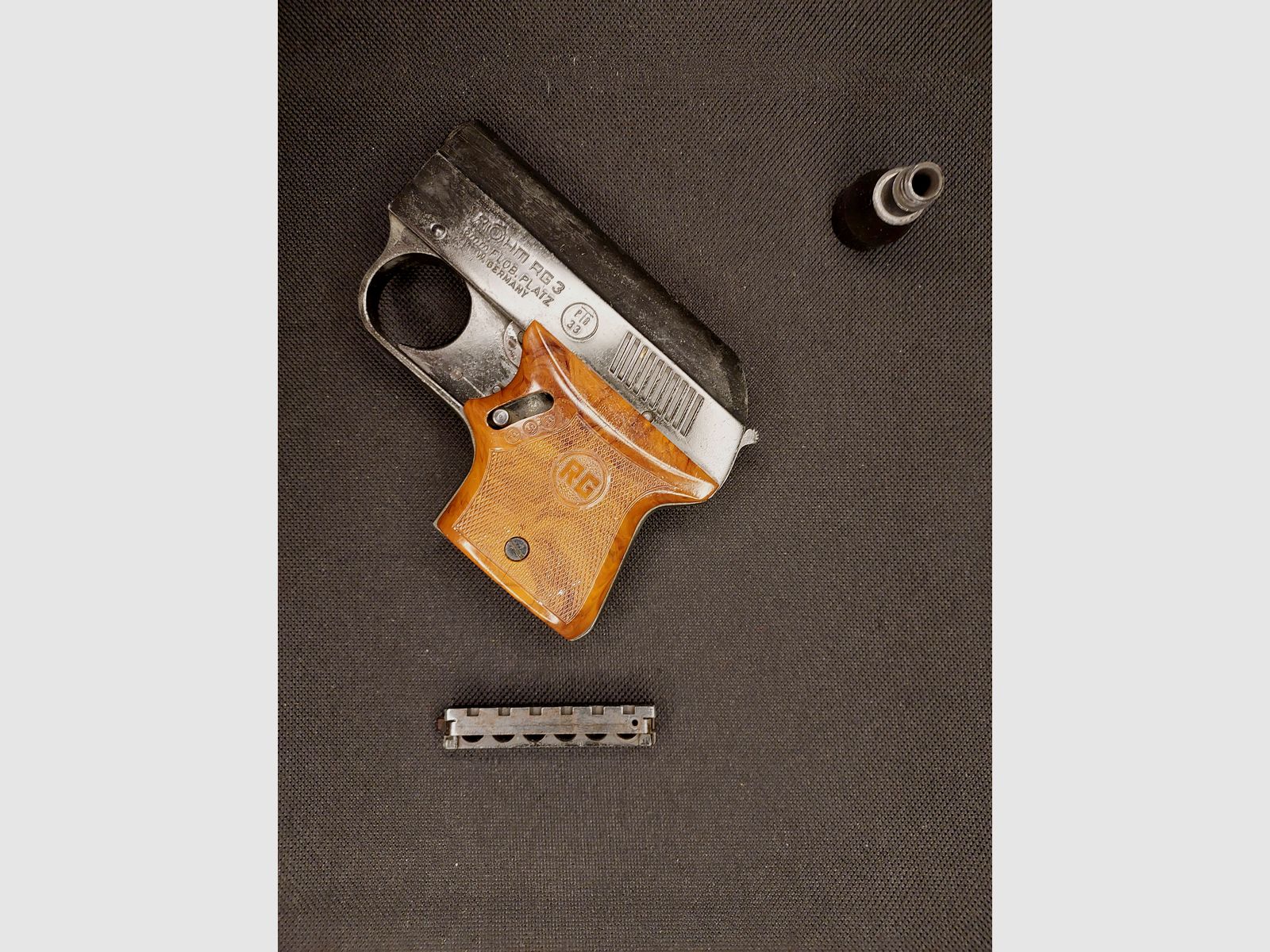 Pocket pistol RG3 - Röhm RG 3 blank firing pistol cal. 6mm Flobert (PTB 33)