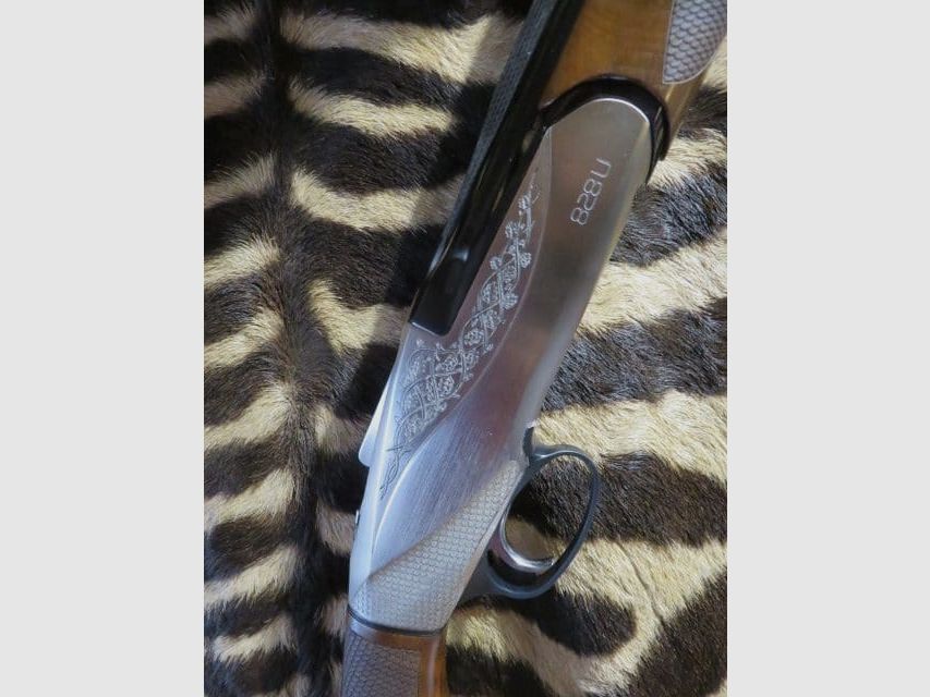 Fusil superposé BENELLI 828U silver cal.20/76 canon 71cm 5 chokes bande carbone, mallette, image 5 sur 12