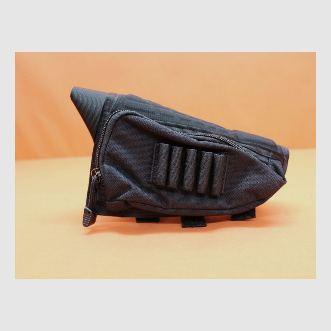 Blackhawk Blackhawk Munitions Coussin de joue Fusil Noir : Coussin de joue avec sangle en velcro / Poche à accessoires / 5 boucles pour cartouches