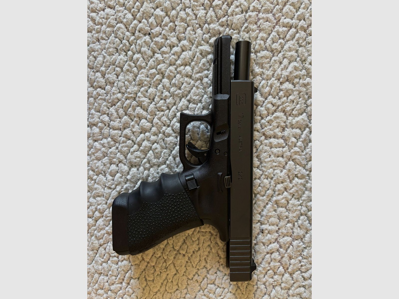 Glock 17 – 1× geschossen | inkl. Munition & Koffe