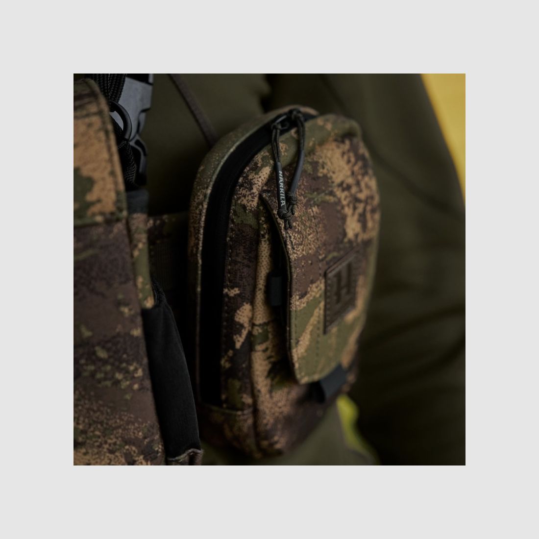 Pocket for binocular case and backpacks HARKILA UTILITY CAMO POUCH AXIS MSP FOREST, image 4 of 4