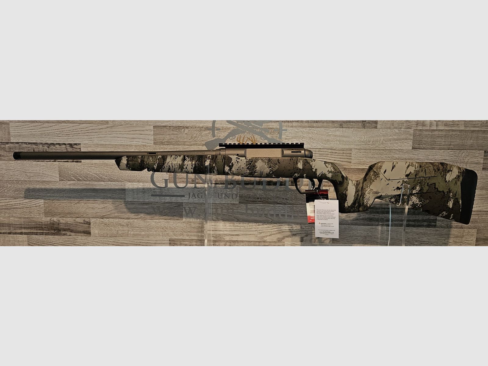 Savage AXIS 2 PRO Woodland .223Rem z gwintem na wylocie - Nowy towar z fachowego handlu