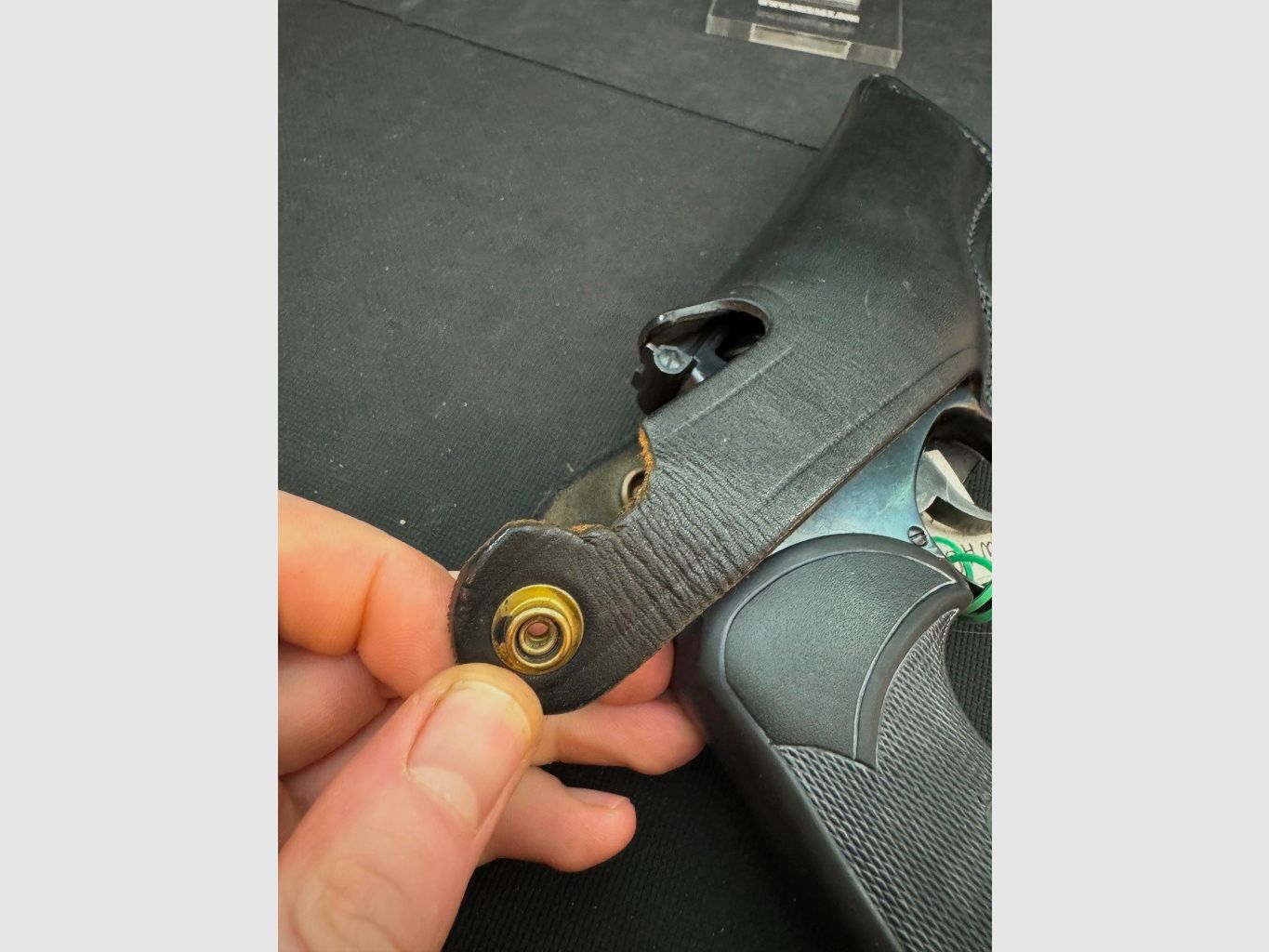 Brian C. Foster, Dickleder, Grütelholster, Revolver 357Mag, 4 Zoll, Rechtshand