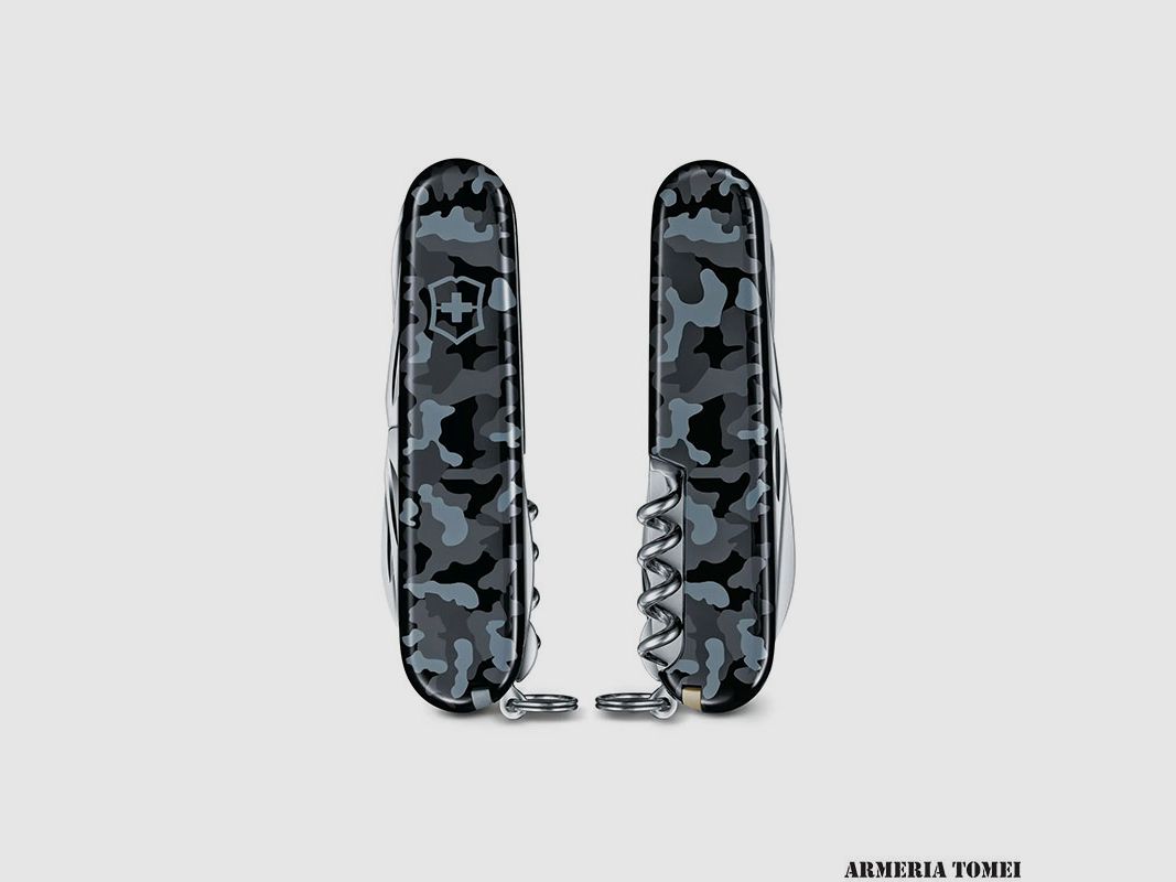 VICTORINOX – HUNTSMAN NAVY CAMOUFLAGE, image 2 sur 2