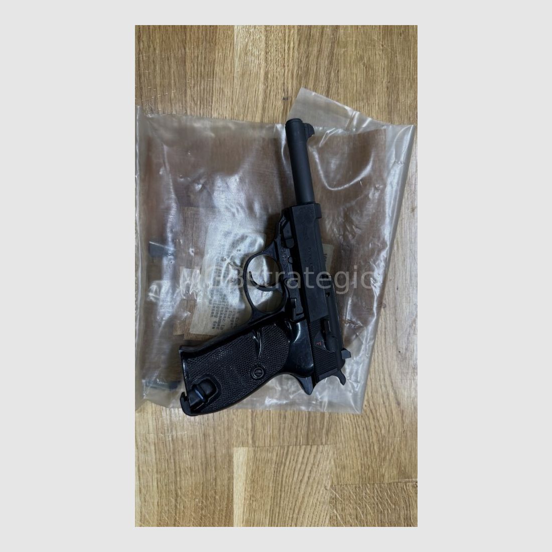 Walther P1 ex Bundeswehr Depobestand mit Depo Tüte inkl. 1x Magazin P38 halbautom. Pistole 9mmLuger P 38 / mit Depotverpackung Ex Bw Depotbestand