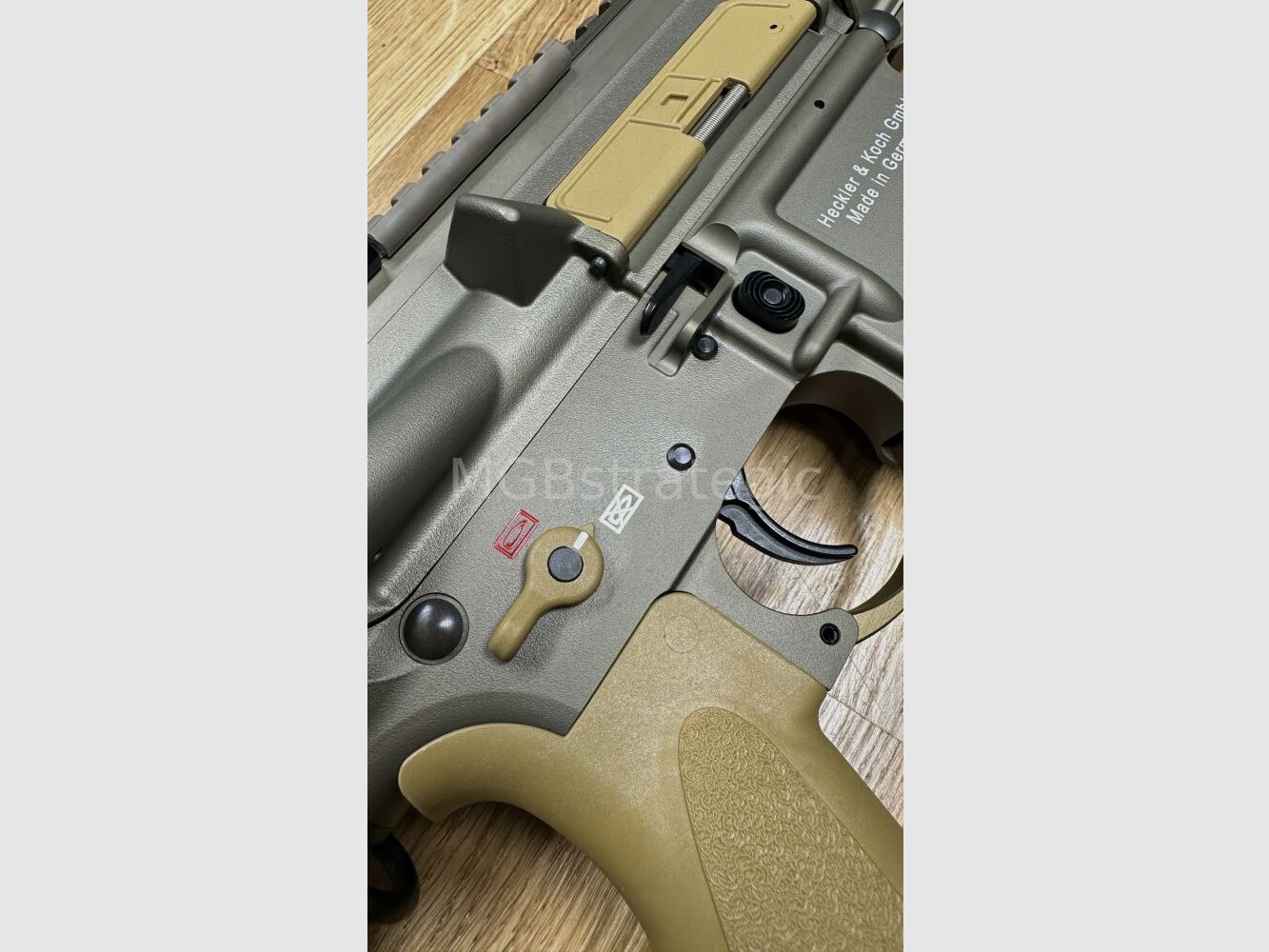 Heckler & Koch MR223 A3 Slim-Line 11" Lauf - halbautom. Büchse .223Rem inkl. Schalldämpfer ASE UTRA Dual 556-Short-QM2 Gen2 Cerakote FDE - zivile Version HK416 / G95K / G38 / mit Upgrades