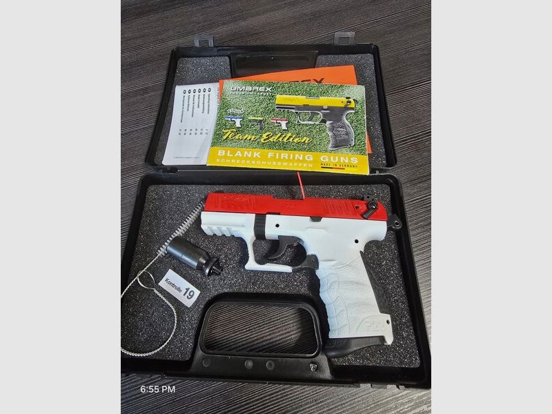 Walther P22Q White/ Red Team Edition