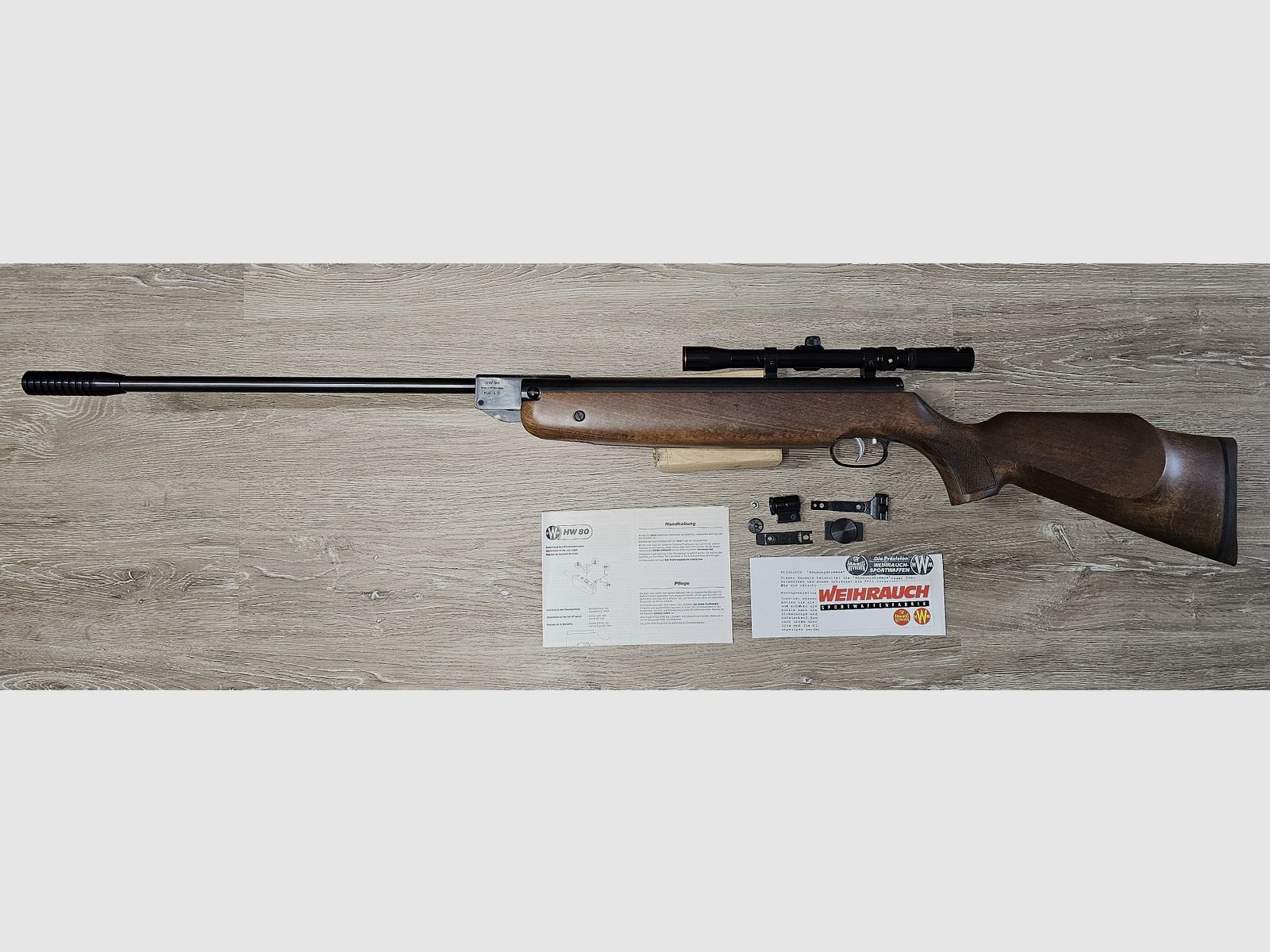 Weihrauch HW80 (Erstbesitz) Kal. 4,5mm Diabolo– Weitschuss-Luftgewehr (EWB) – Inkl. Optik & Zubehör