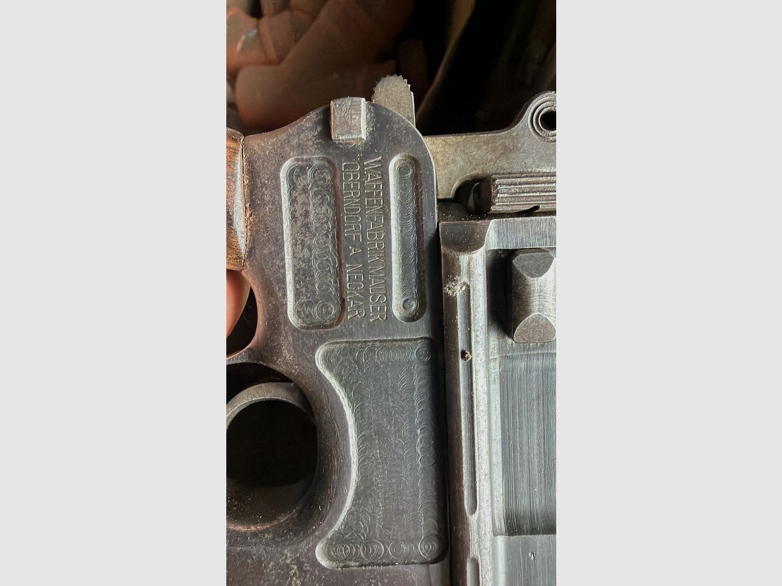 Mauser C96 rouge 9
