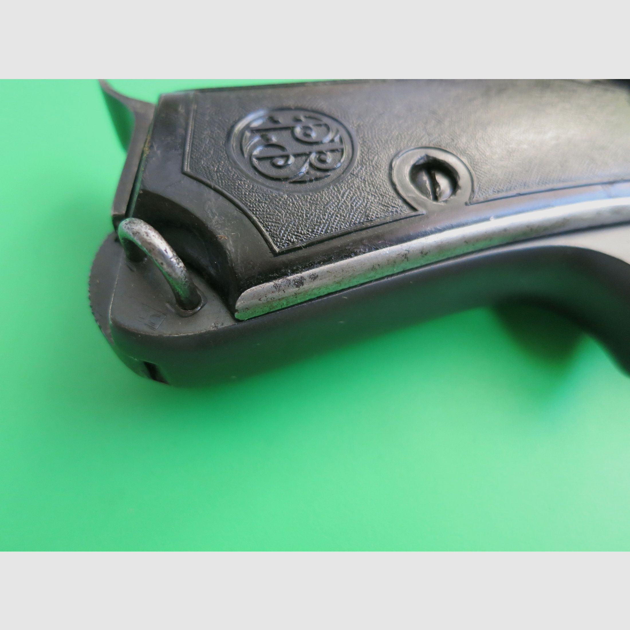 Pistola semiautomática Beretta M1934, 9 mm Corto (380 Auto), Luftwaffe/Heer #33