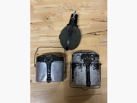 Ensemble de vaisselle de cuisine et bouteille de champ | Wehrmacht | Seconde Guerre mondiale | 2ème Guerre mondiale