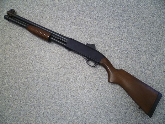 Repetierflinte Winchester 1300 Defender  12/76