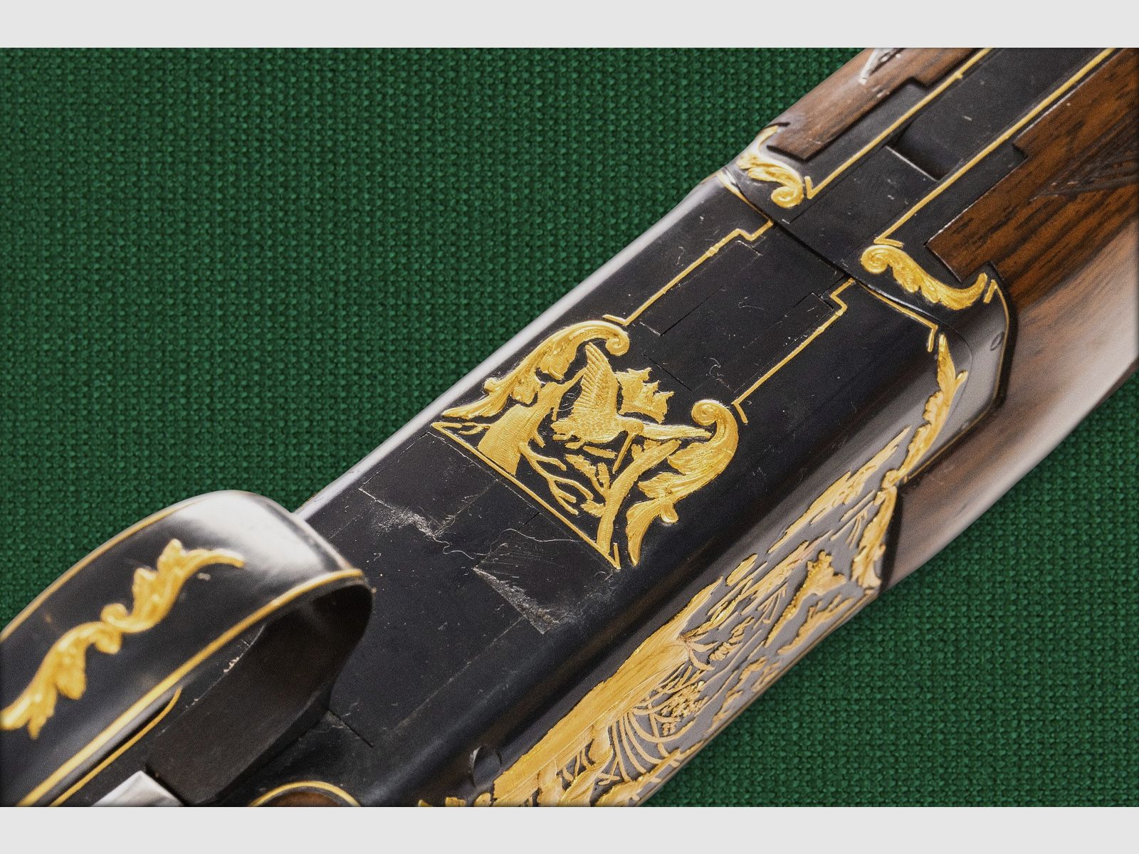 2 Browning B25 / FCS 25 Luxus-Flinten – Goldgravur – Sammlerzustand – Zertifikat