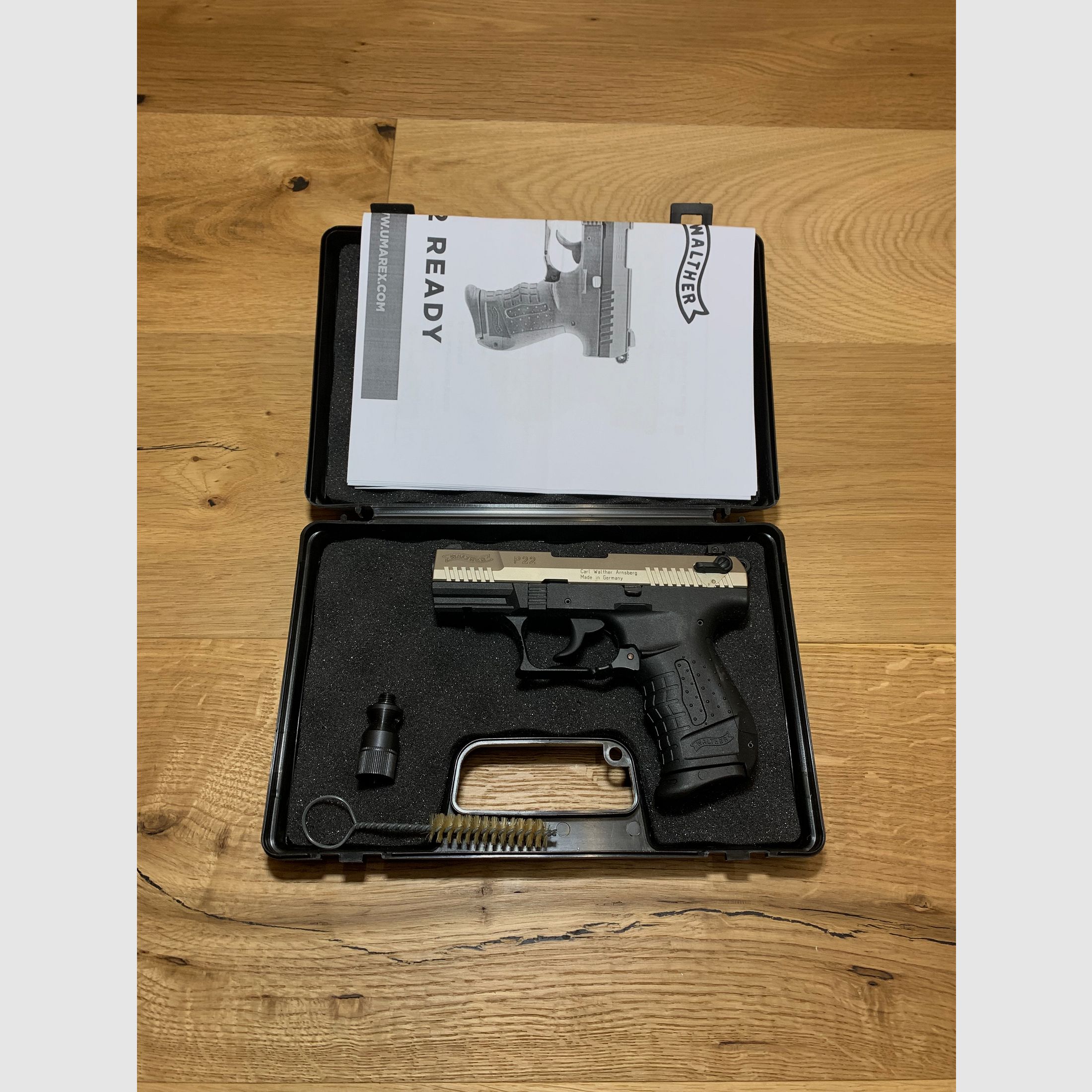 Walther P22 signal pistol 9mm P.A.K. in bicolor by Umarex