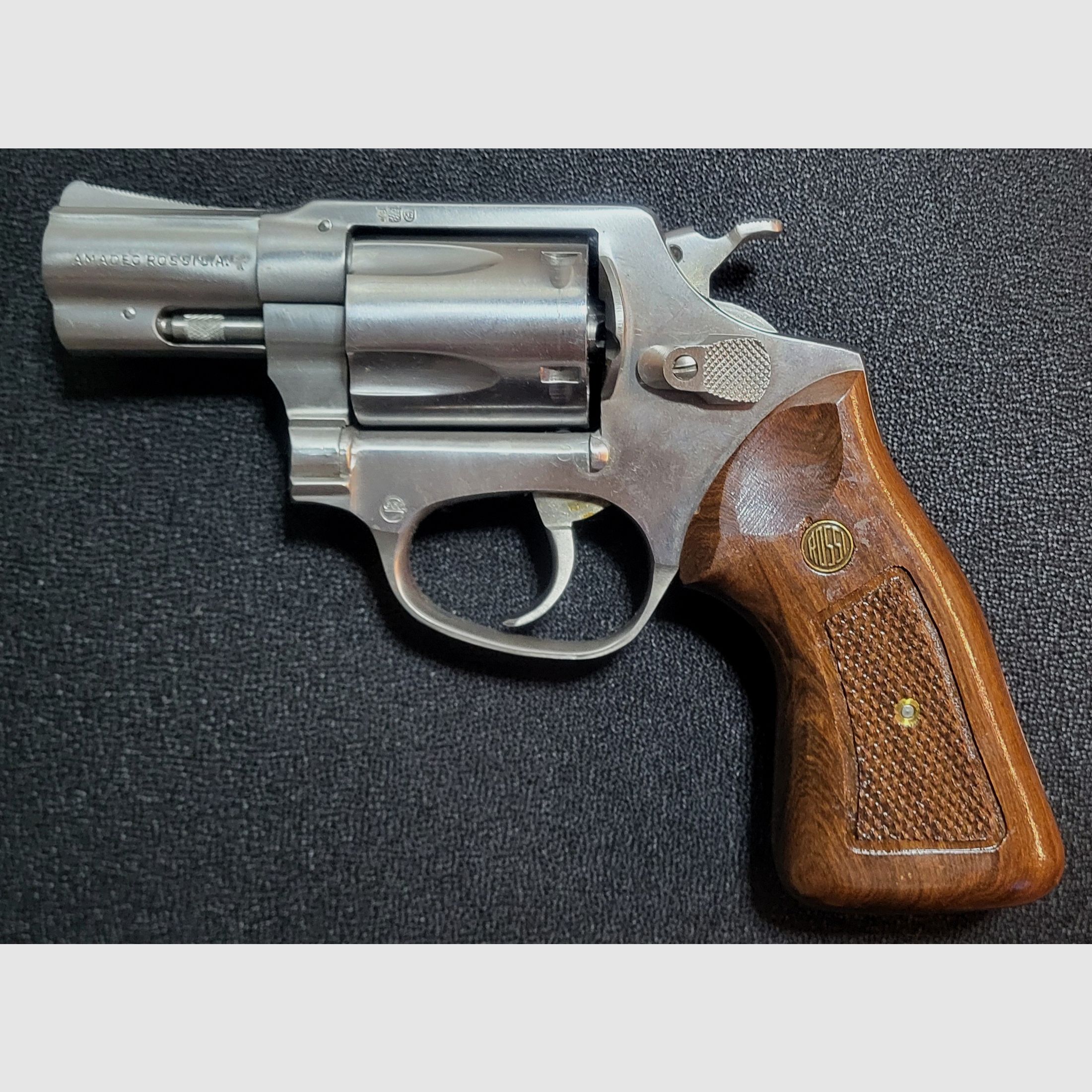 Revolver .38 Spezial von Rossi