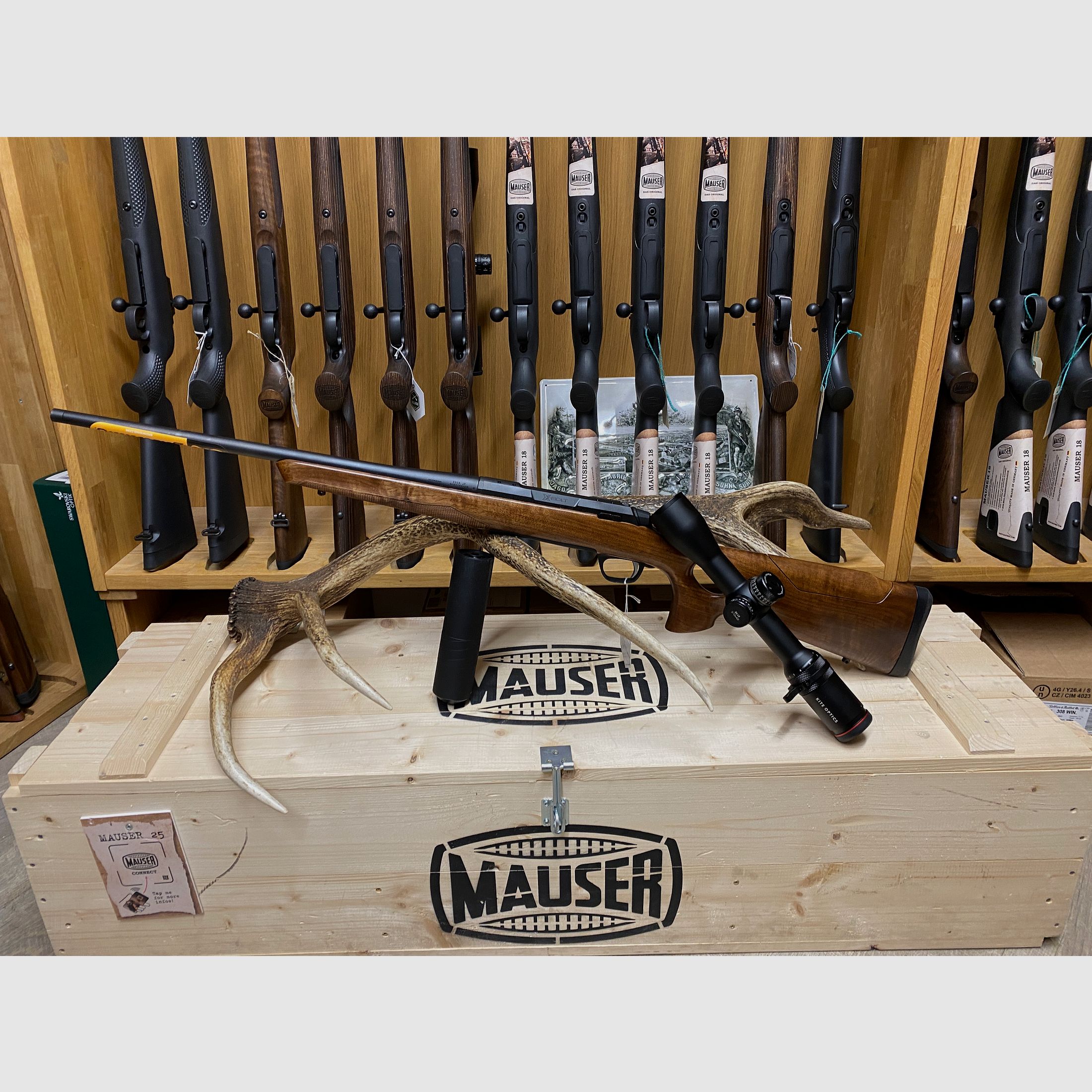 Browning X-Bolt 2 Nordic Eclipse, mit Kite B6 LR 2-12x42i