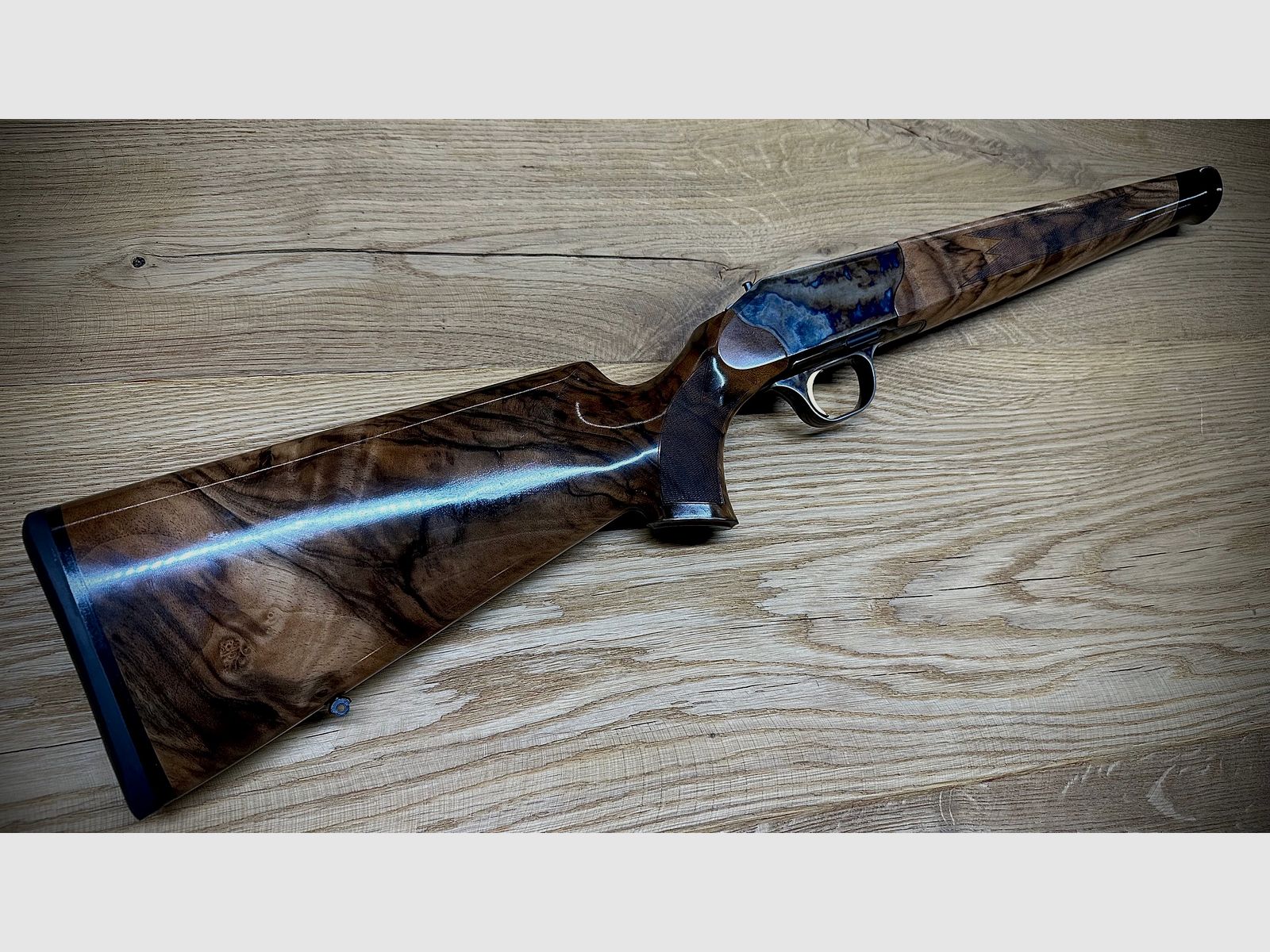 Blaser R8 Schaft mit Bunthärtung / HK7 / Super Finish / Systemkasten&Abzug Stahl / TRAUMHAFT SCHÖN!