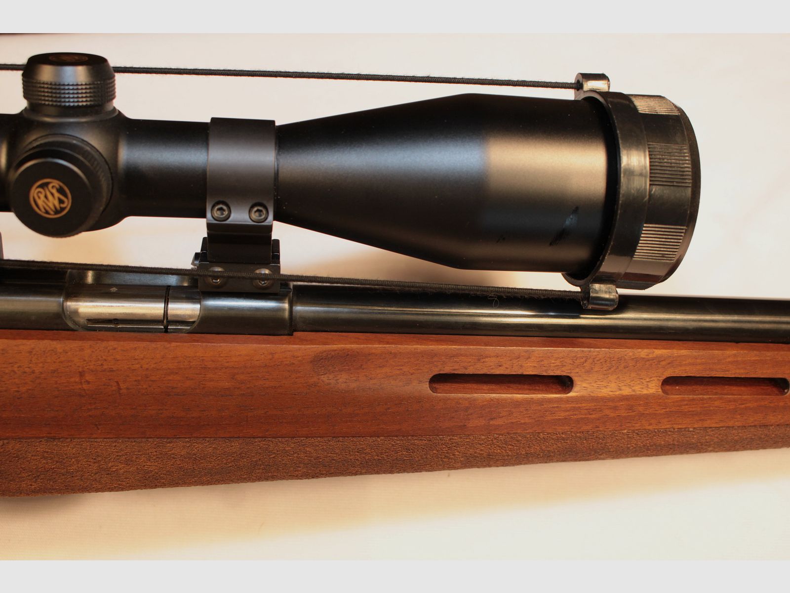 Weihrauch Model HW 66 - like new.