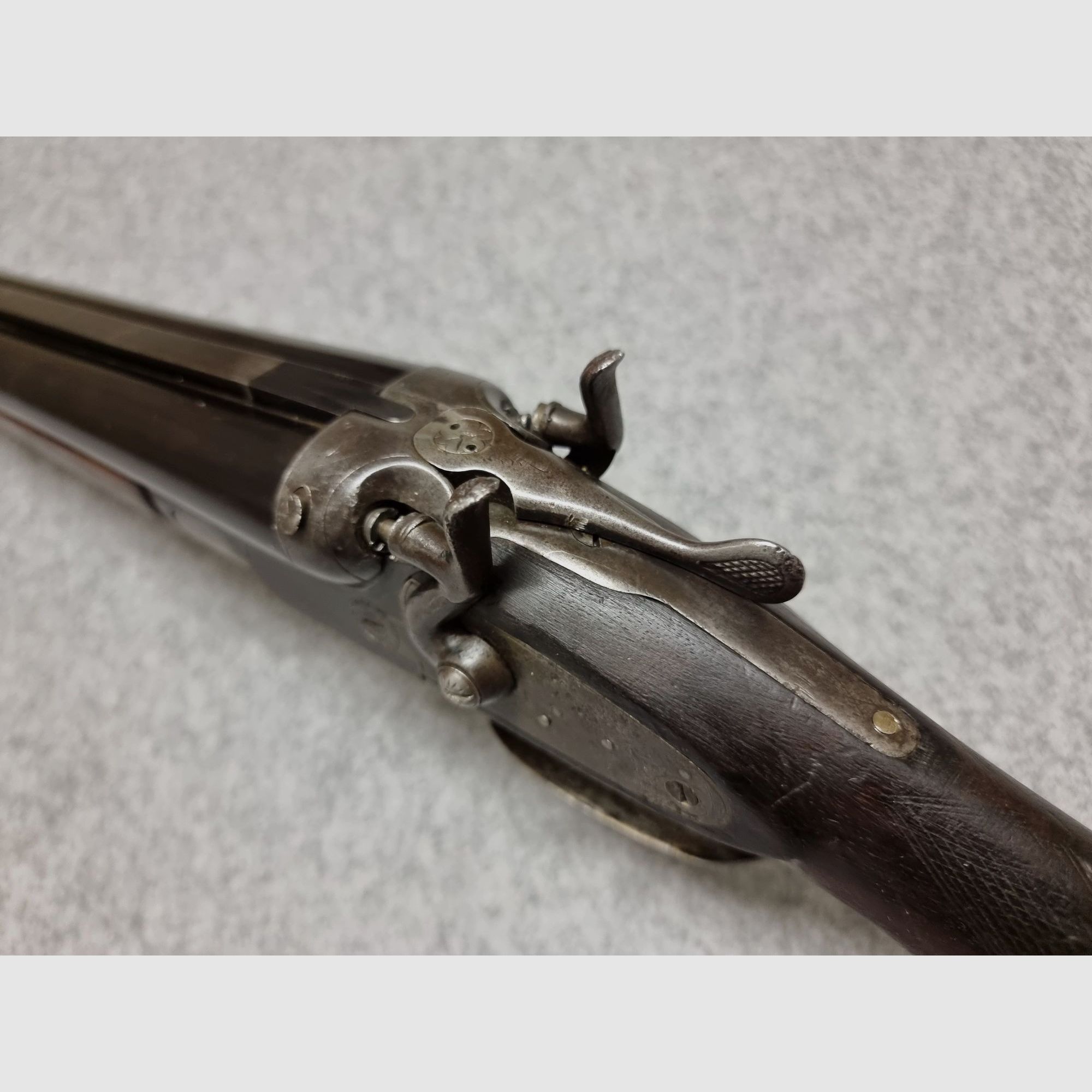 Escopeta histórica de cochero - Bayard Pieper - escopeta de percutor 16/70 con culata inglesa