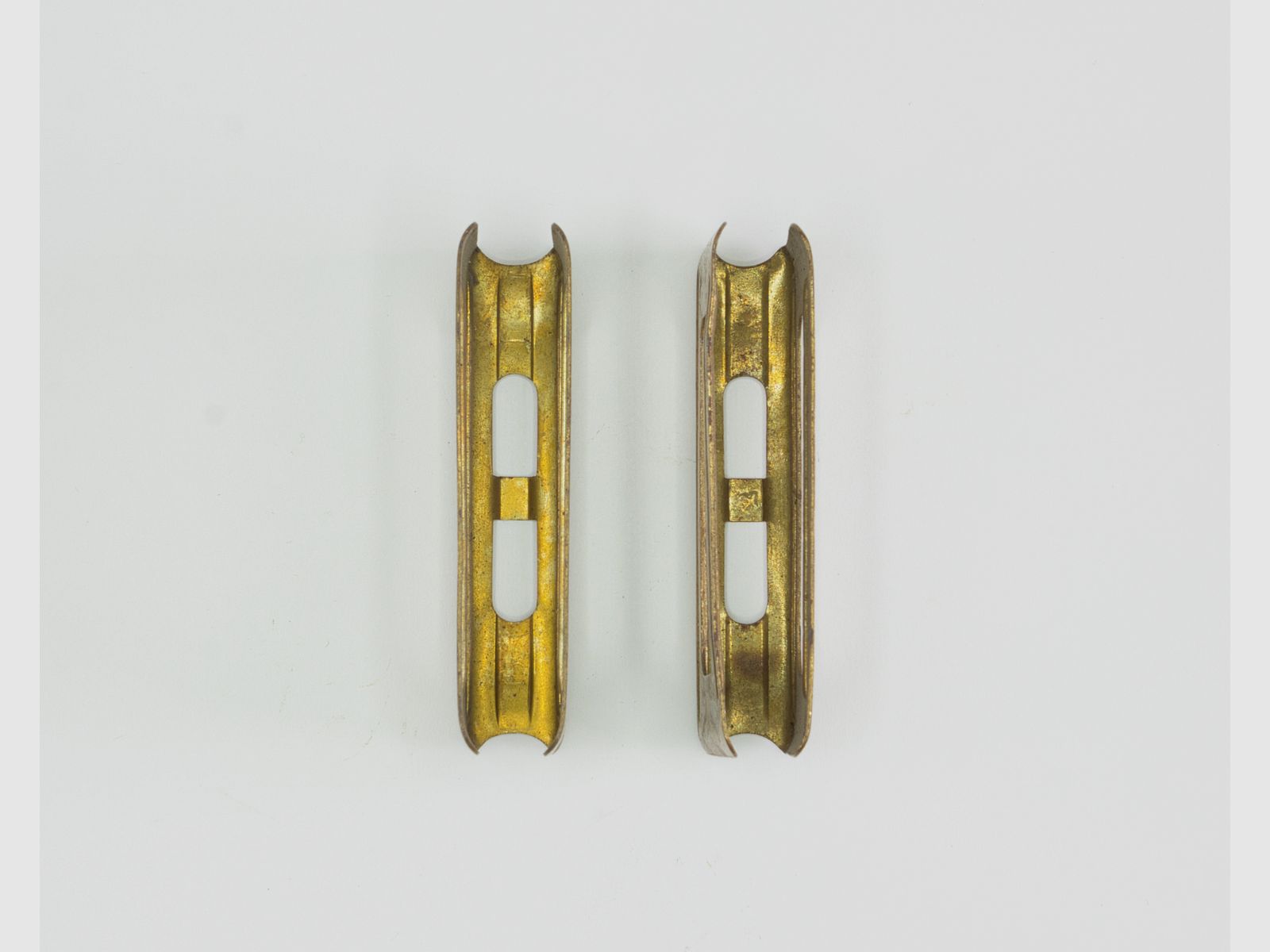 2 Stück original Ladestreifen / Laderahmen für Carcano 6,5 x 52