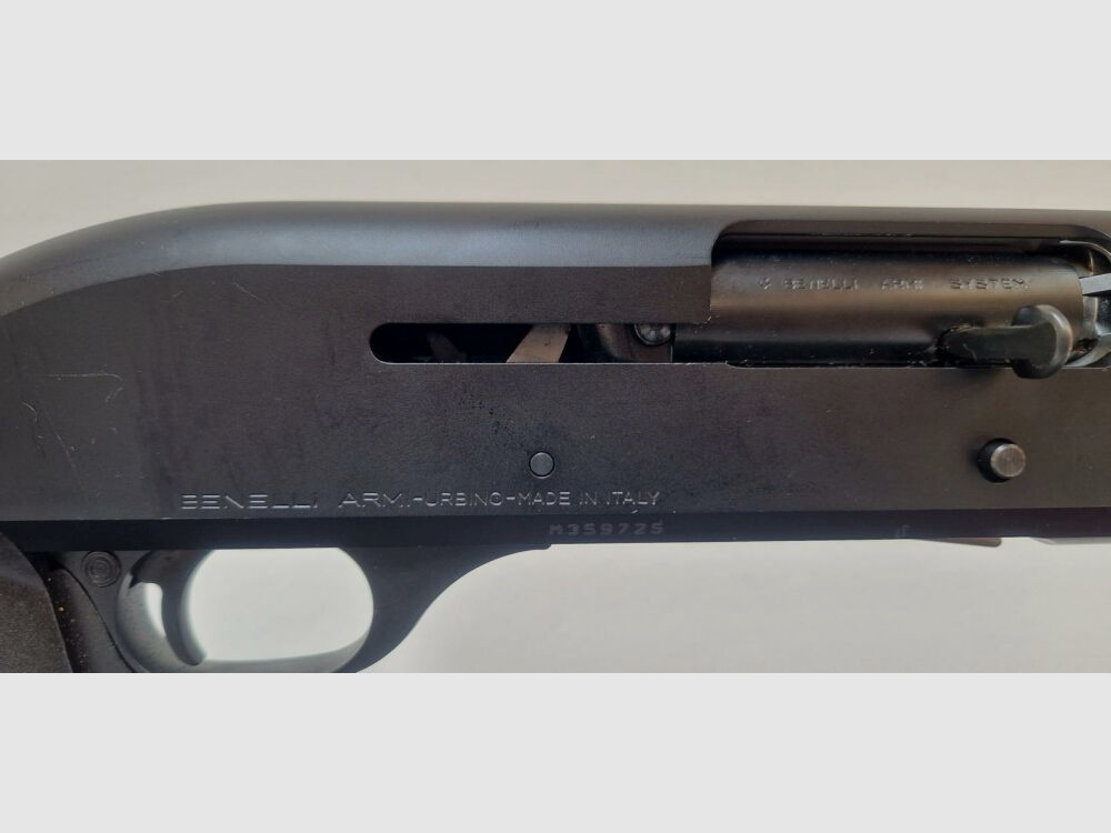 Benelli	 Selbstladeflinte Benelli M3 Super 90