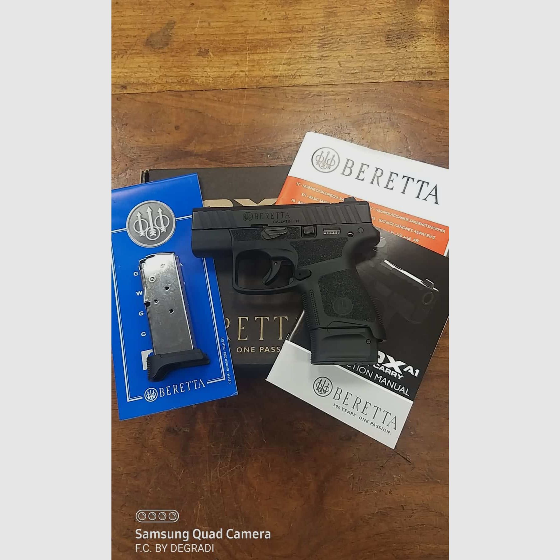 BERETTA APX A1 CARRY KAL. 9X19 UŻYWANY JAK NOWY, zdjęcie 3 z 4