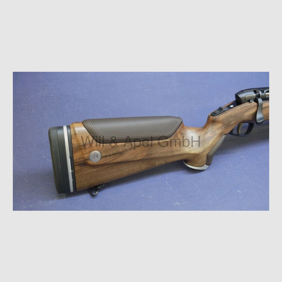 Steyr	 Monobloc Holzschaft